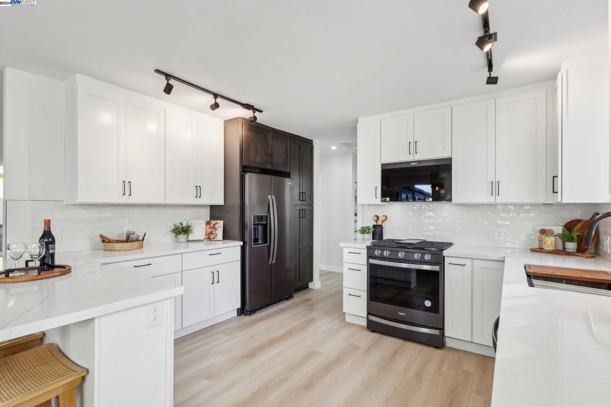 4217 David St