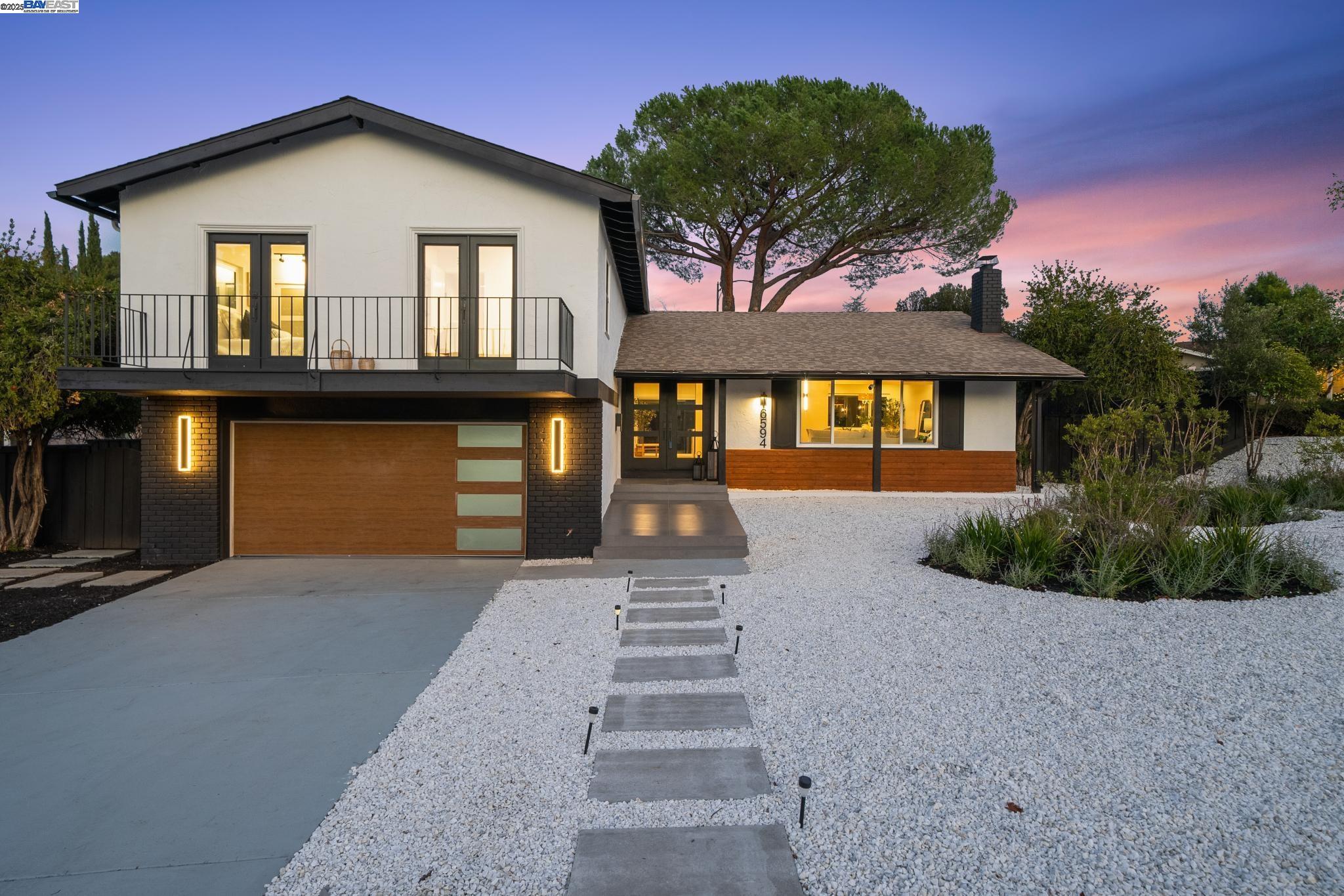6594 Jeremie Dr