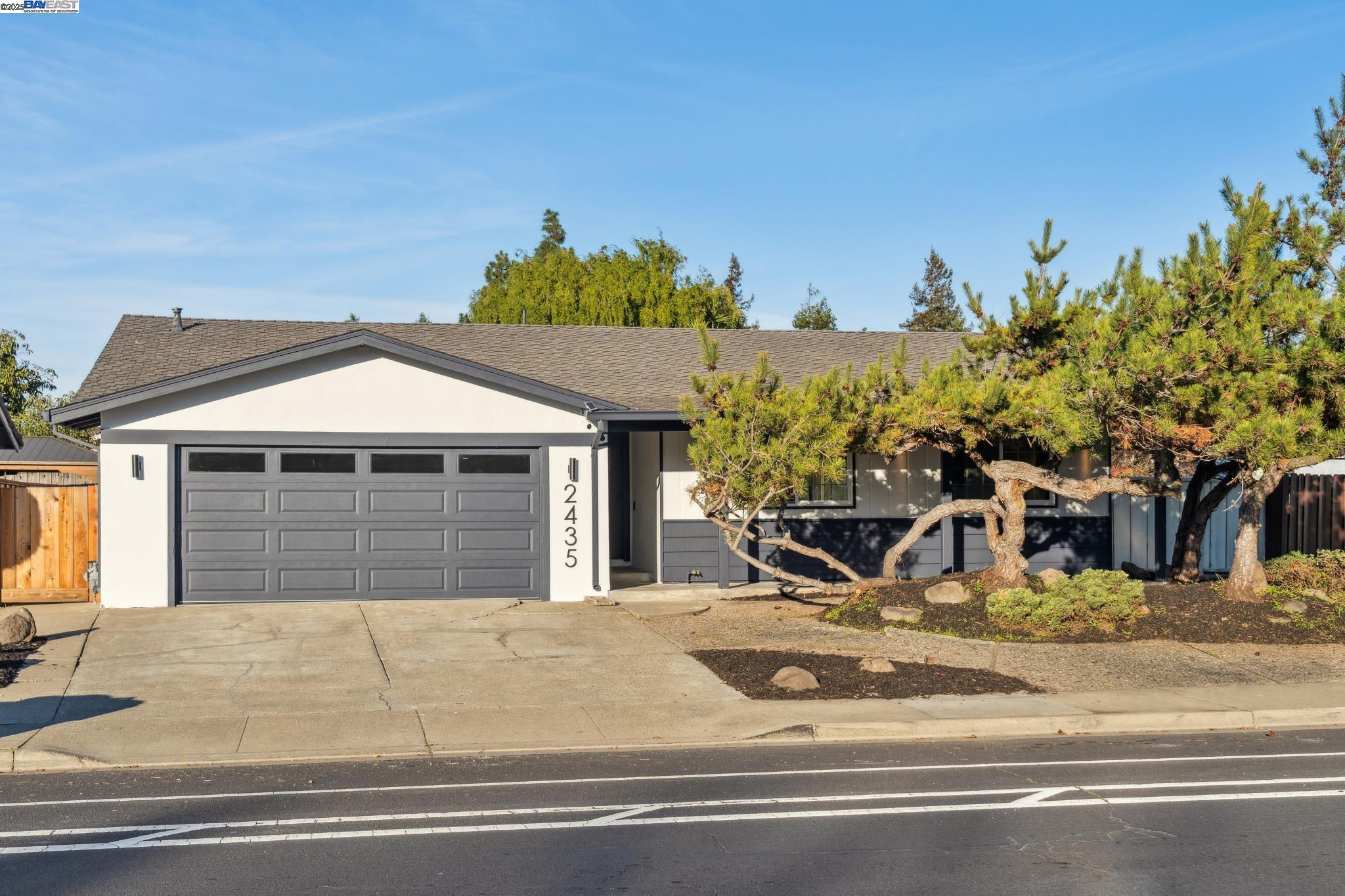 2435 Almaden Blvd