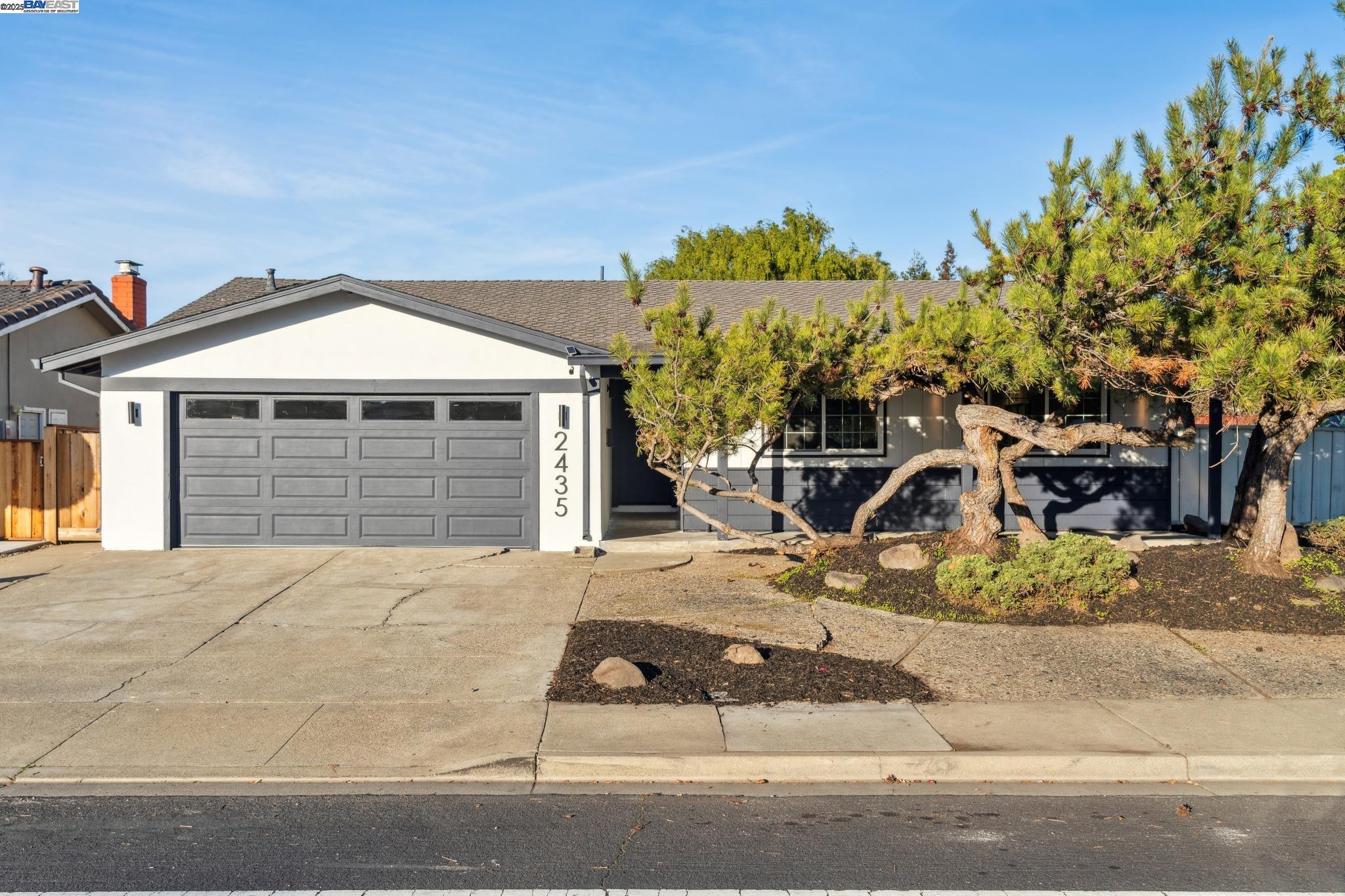 2435 Almaden Blvd