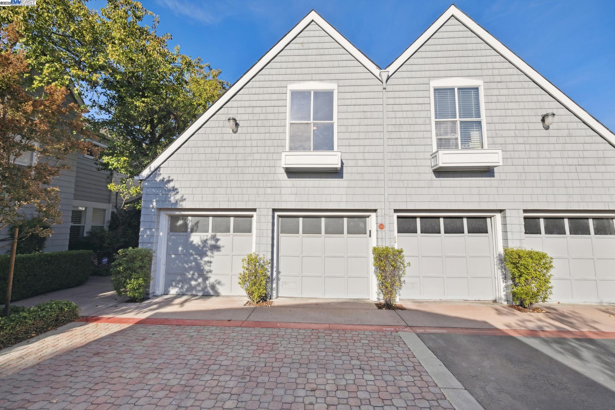 504 Mendocino Way