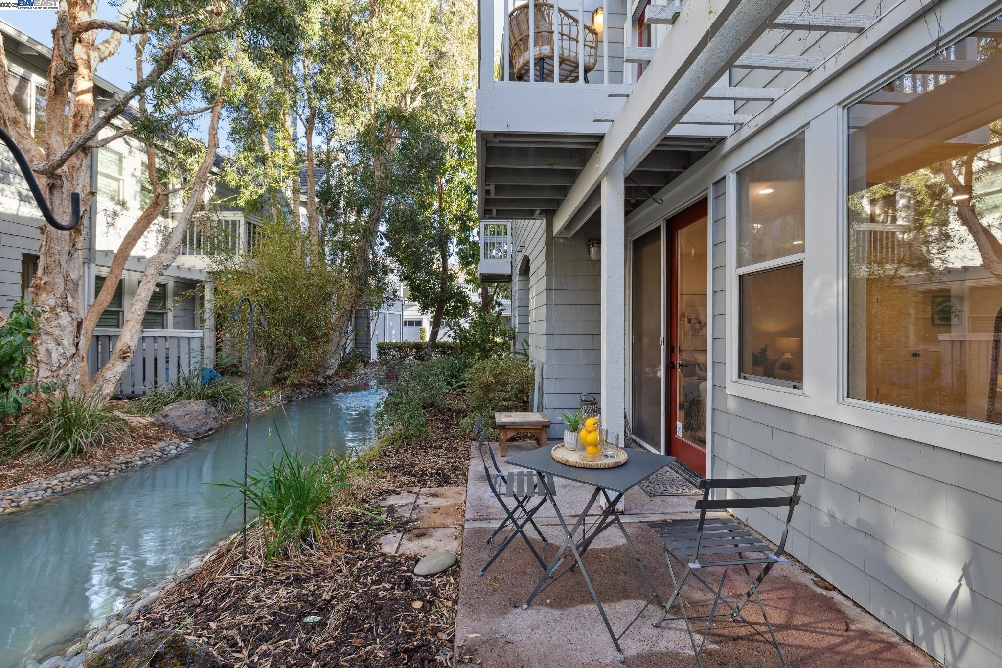 504 Mendocino Way