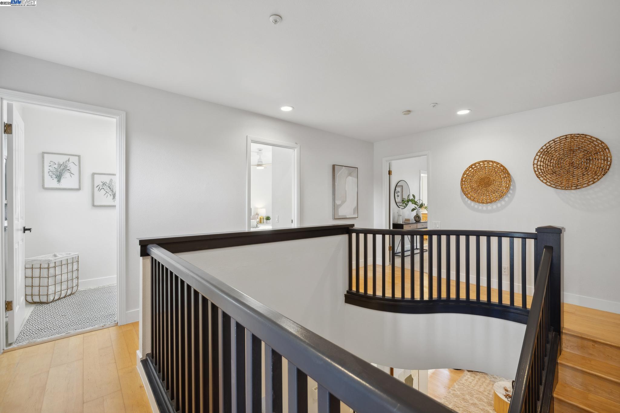 504 Mendocino Way