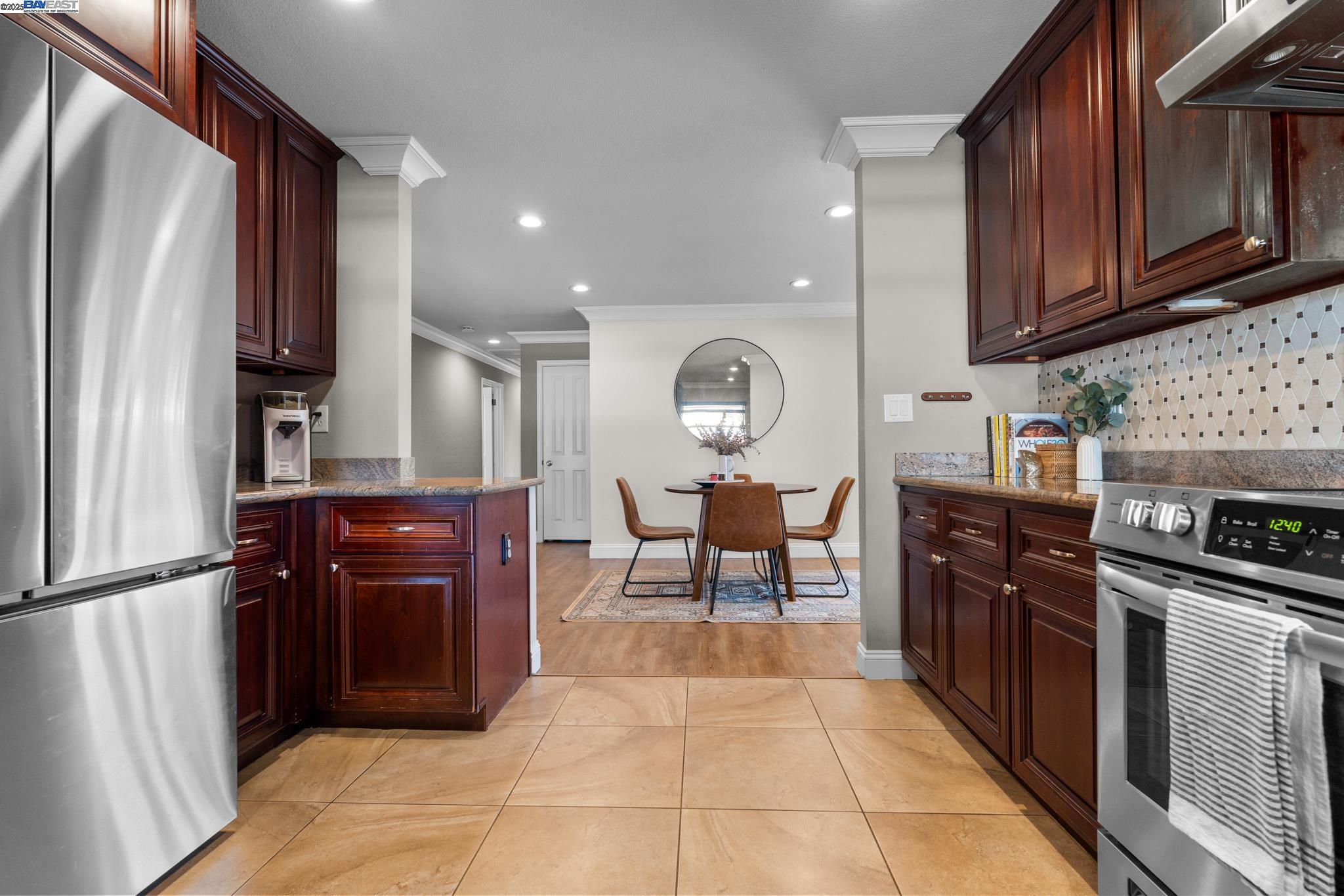 851 Chippewa Way
