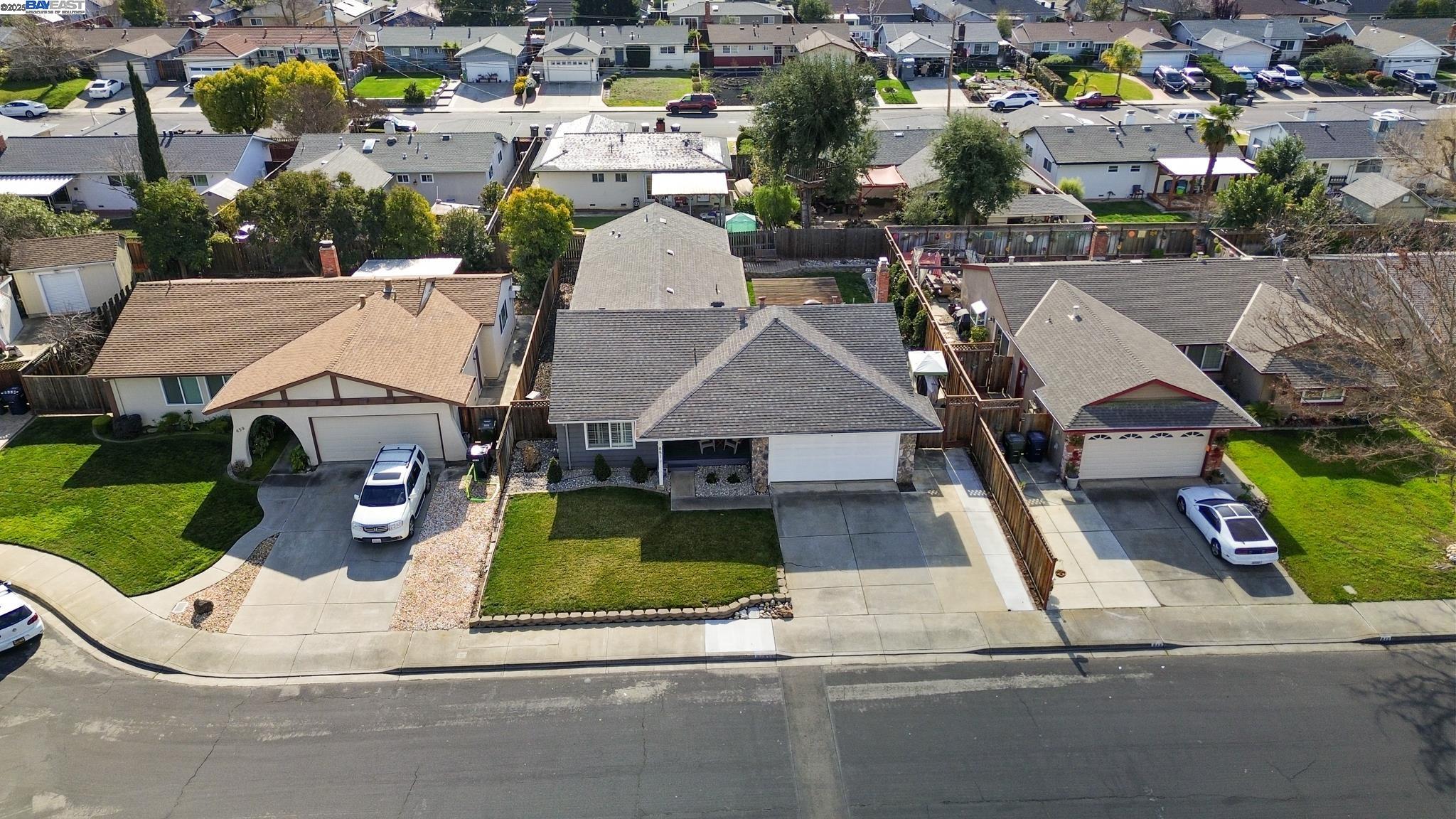 851 Chippewa Way