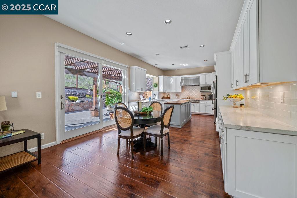 5227 Keller Ridge Dr
