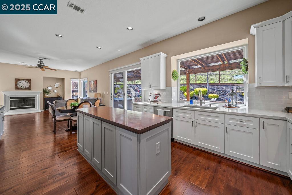 5227 Keller Ridge Dr