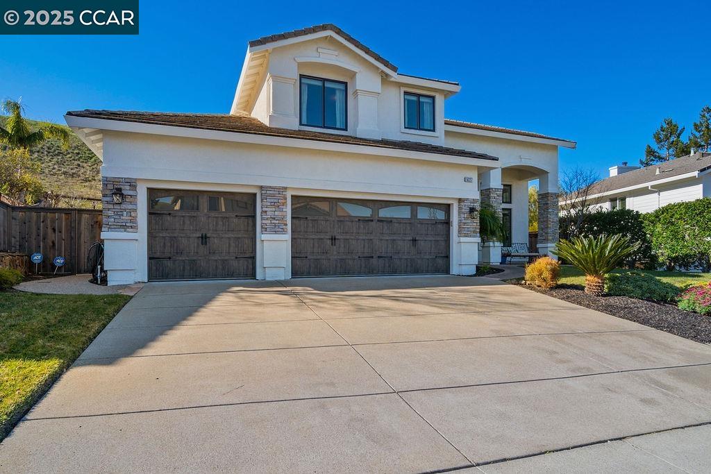 5227 Keller Ridge Dr
