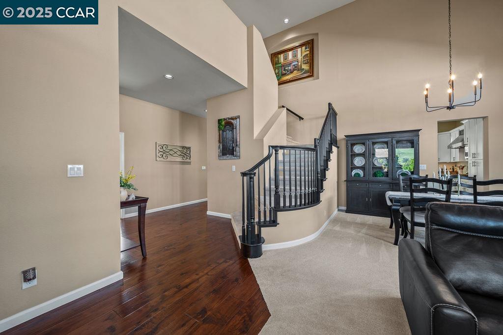 5227 Keller Ridge Dr