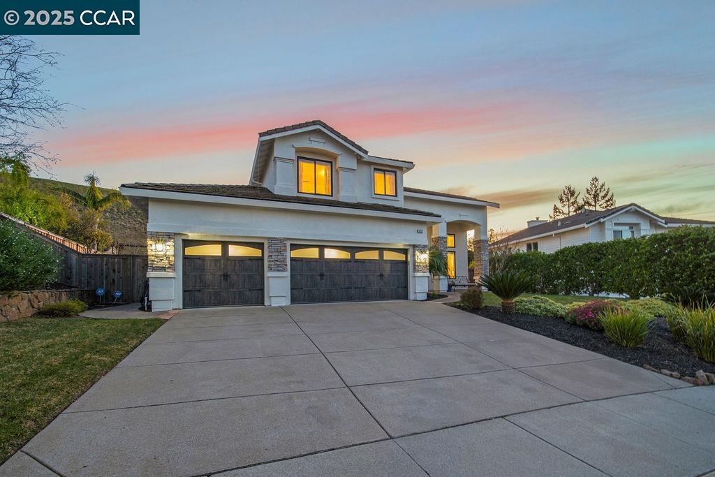 5227 Keller Ridge Dr
