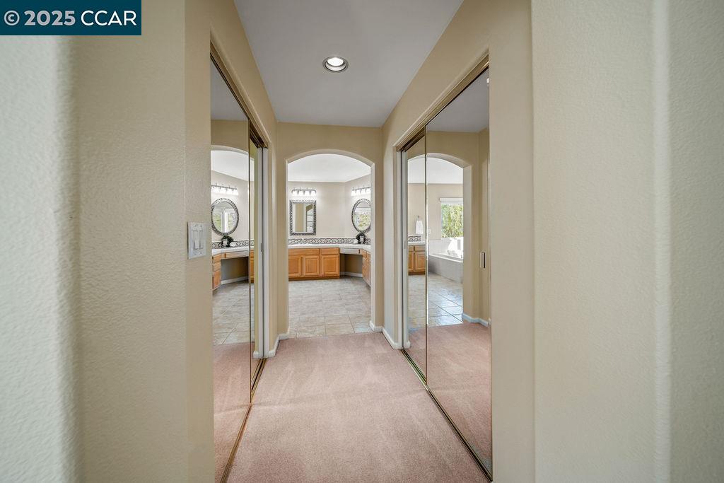 5227 Keller Ridge Dr