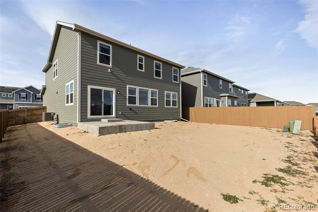 790 Griffith Street