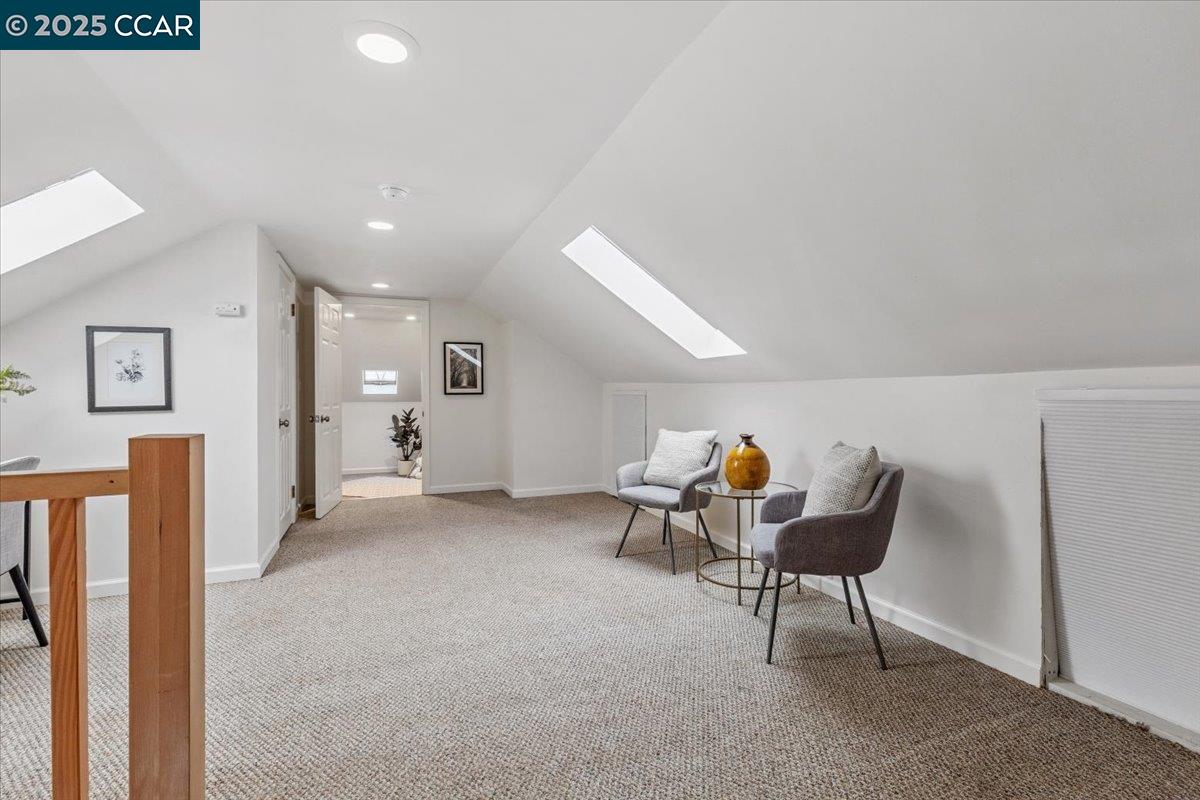 6105 Orchard Ave
