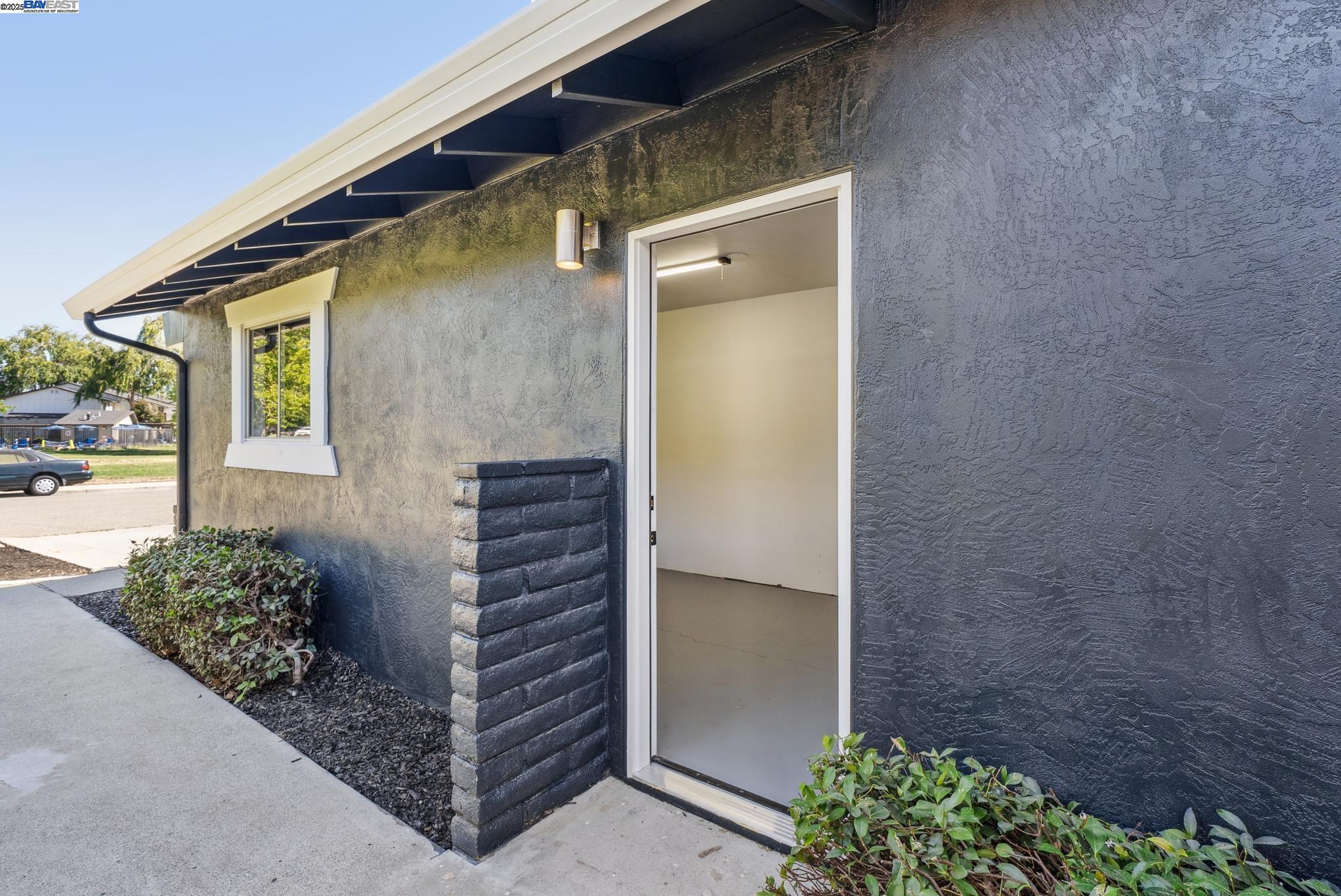 5286 Norma Way