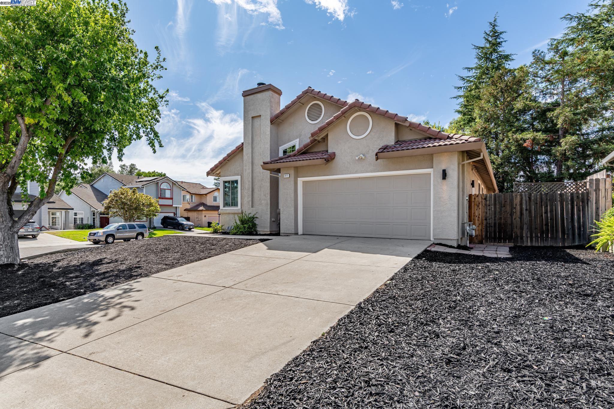 4415 Folsom Dr