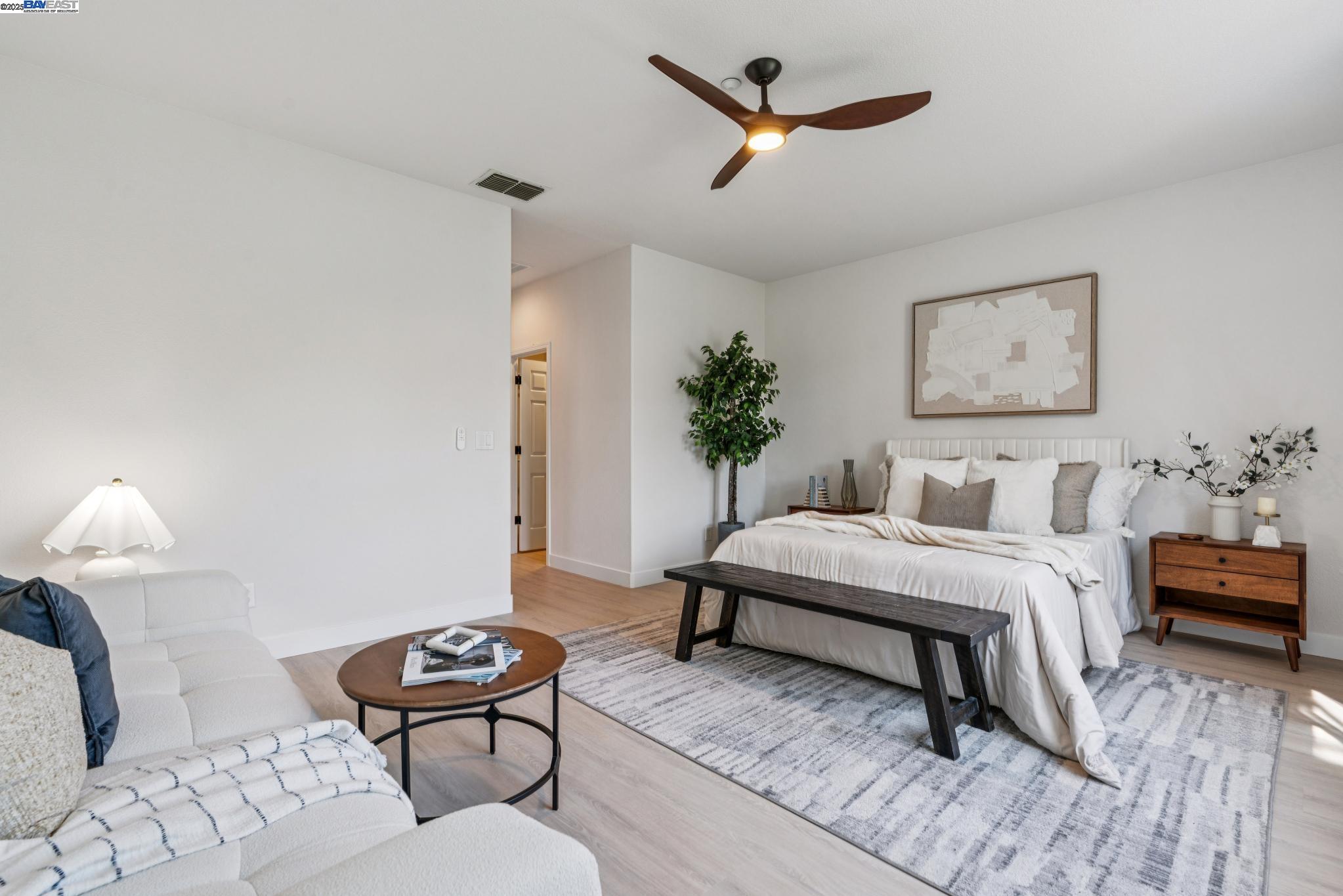5929 Linwood Cmn