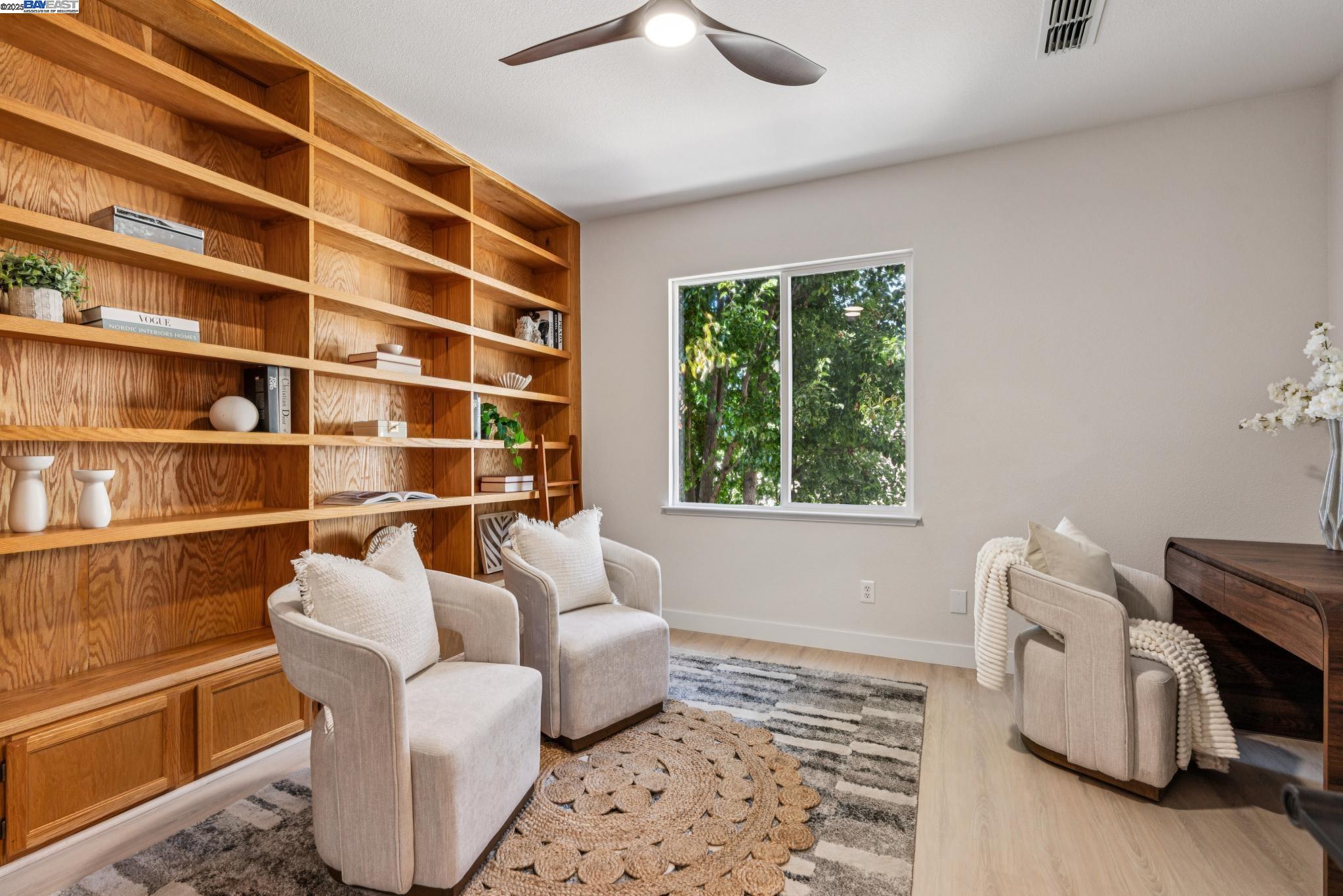 5929 Linwood Cmn