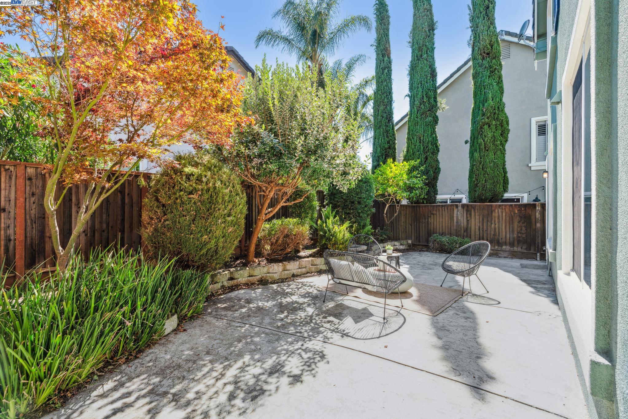 5929 Linwood Cmn