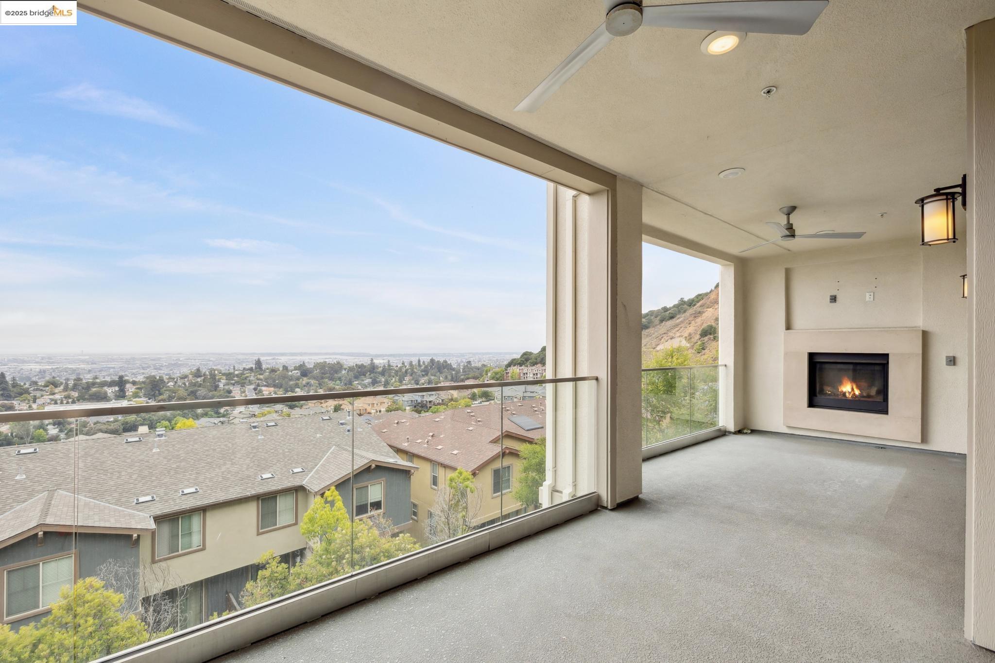 6733 Skyview Dr
