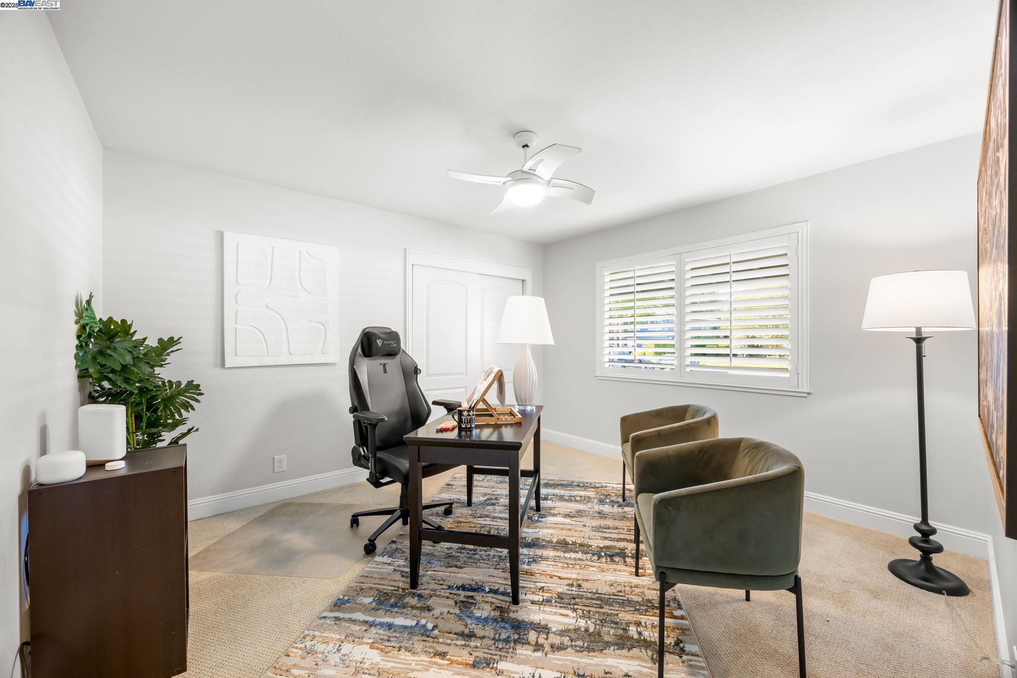 90 Princeton Ct