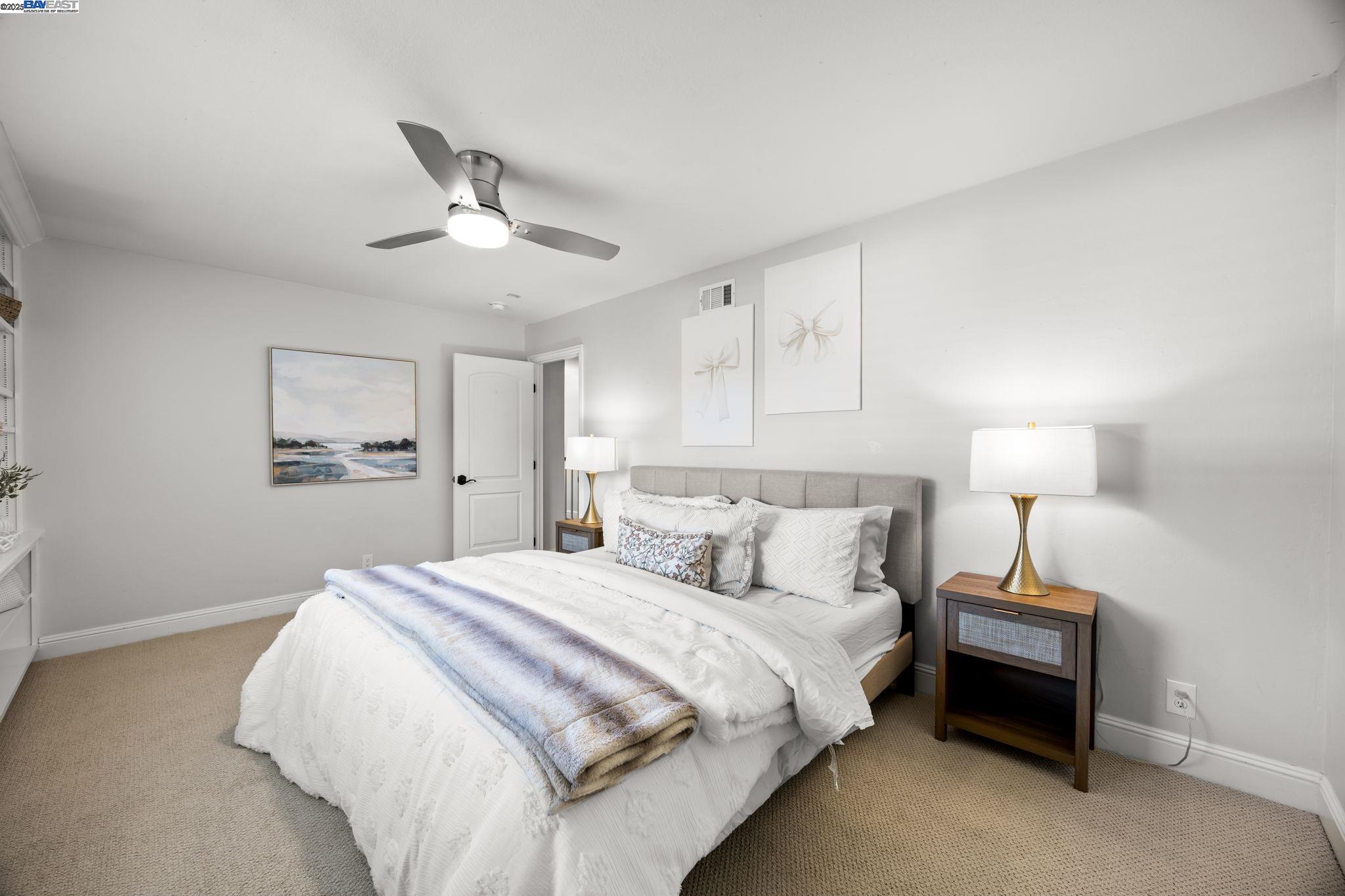 90 Princeton Ct