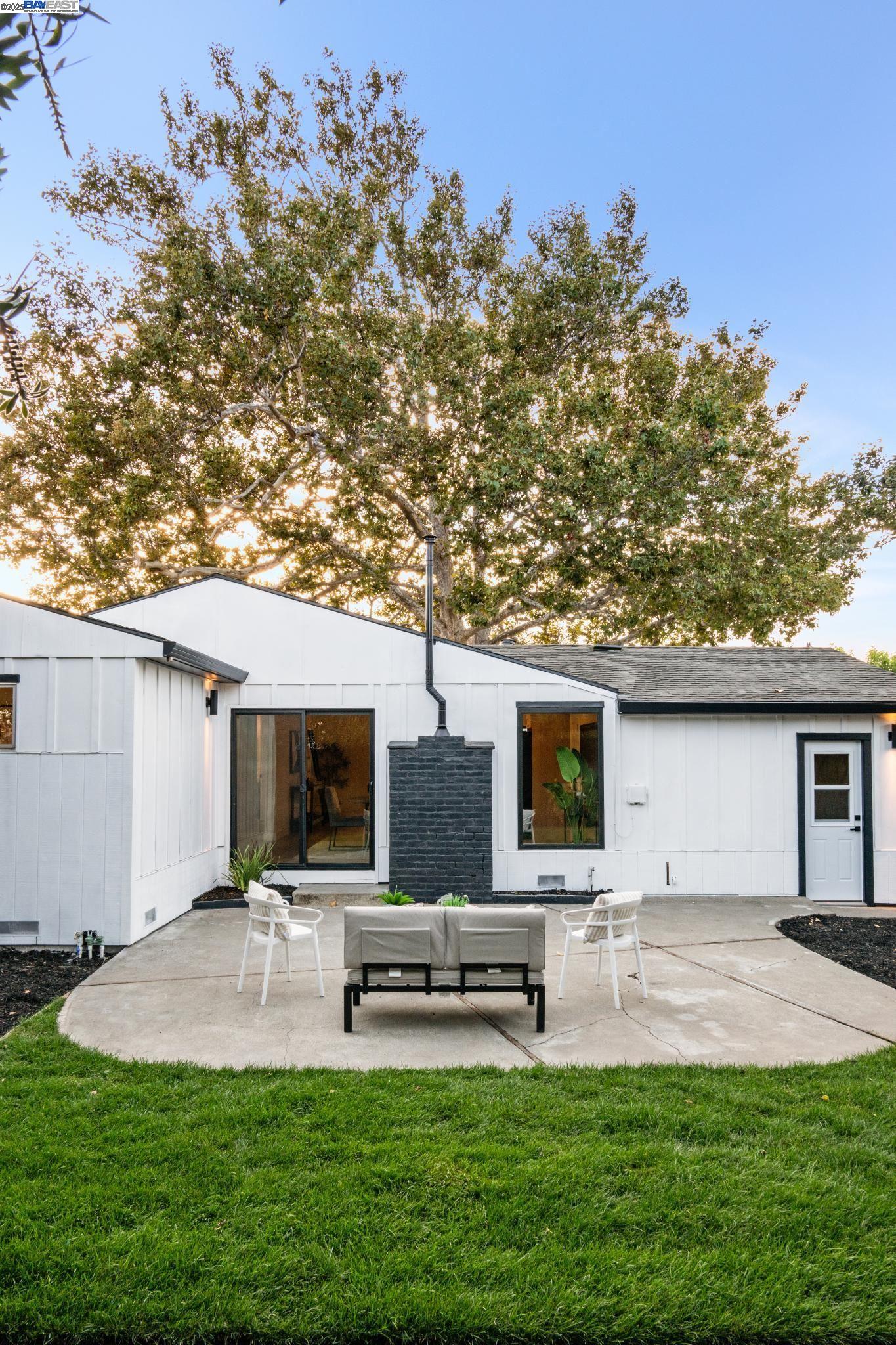 6740 Normandy Dr
