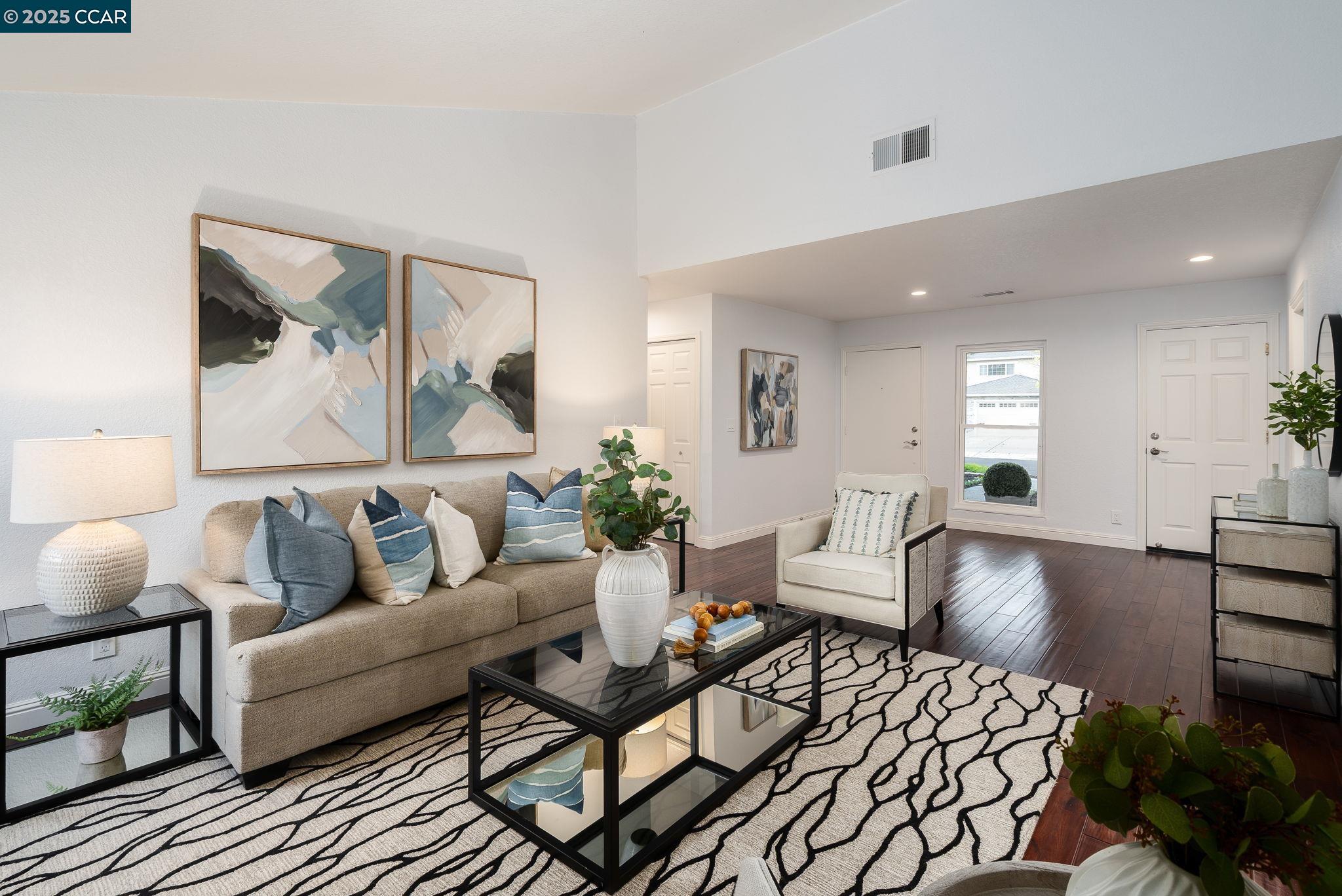2828 Aptos Way