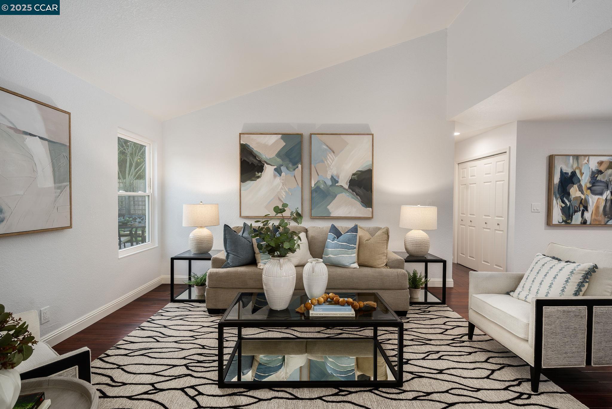2828 Aptos Way
