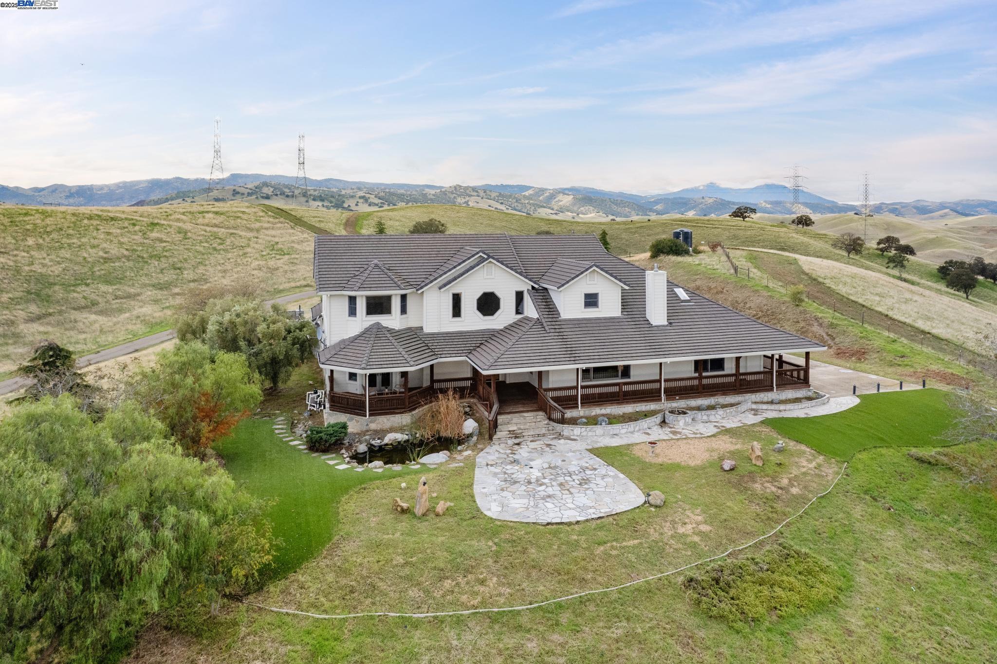 795 Silver Hills Dr