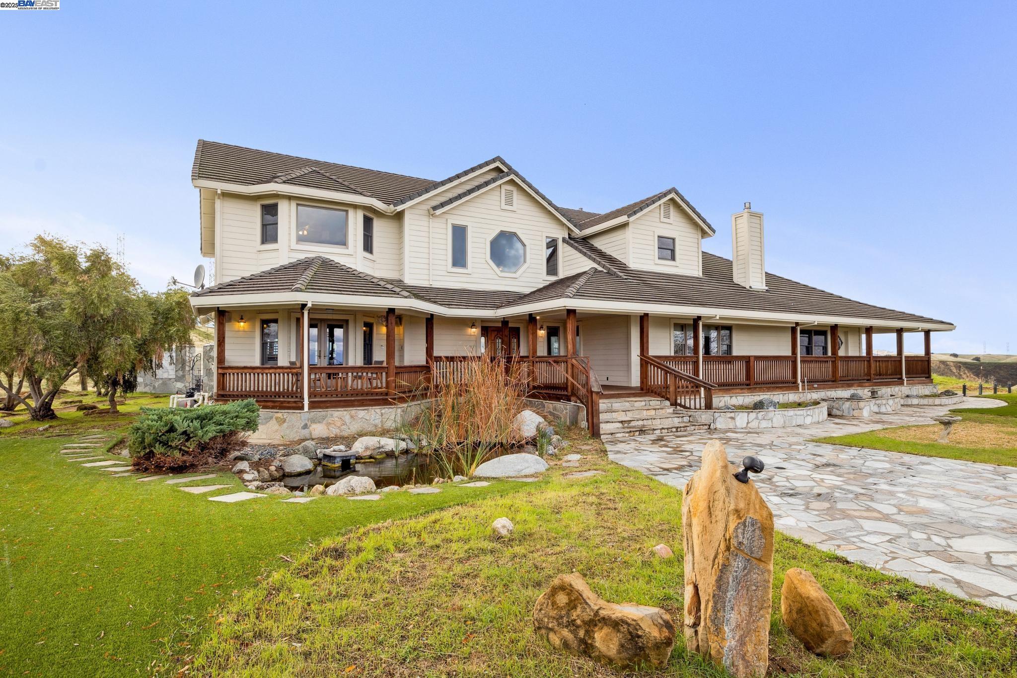 795 Silver Hills Dr