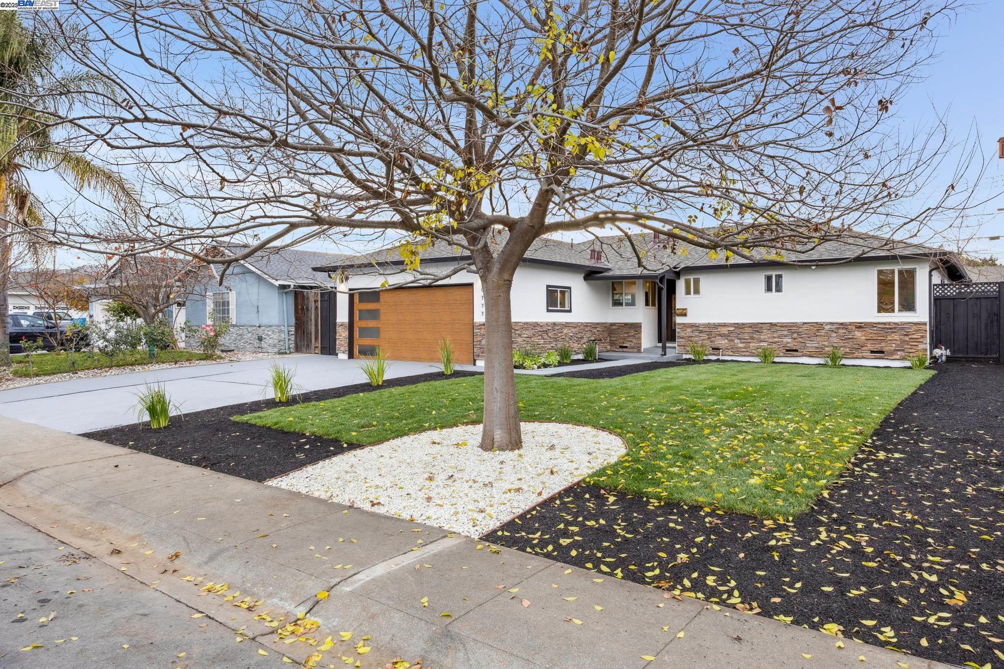 10777 W Estates Dr