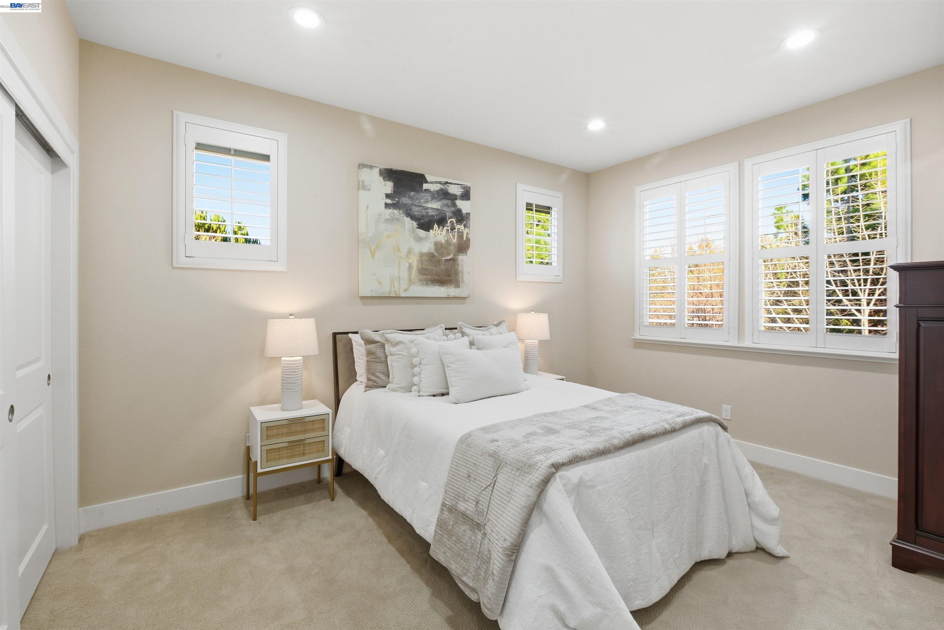 5408 Stockton Loop