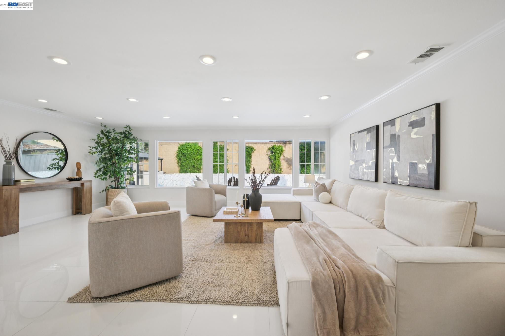 7333 Tulipwood Cir