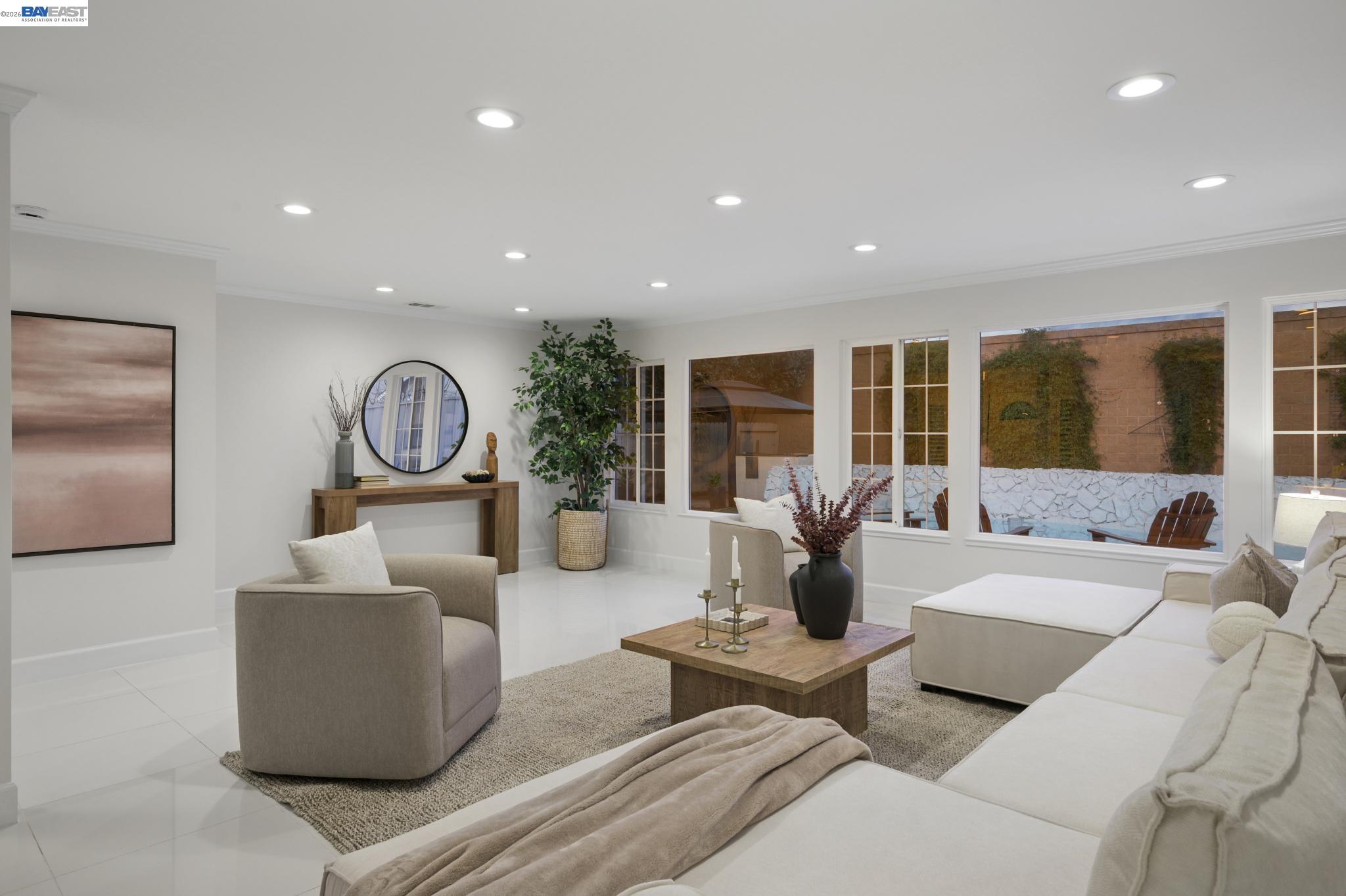 7333 Tulipwood Cir