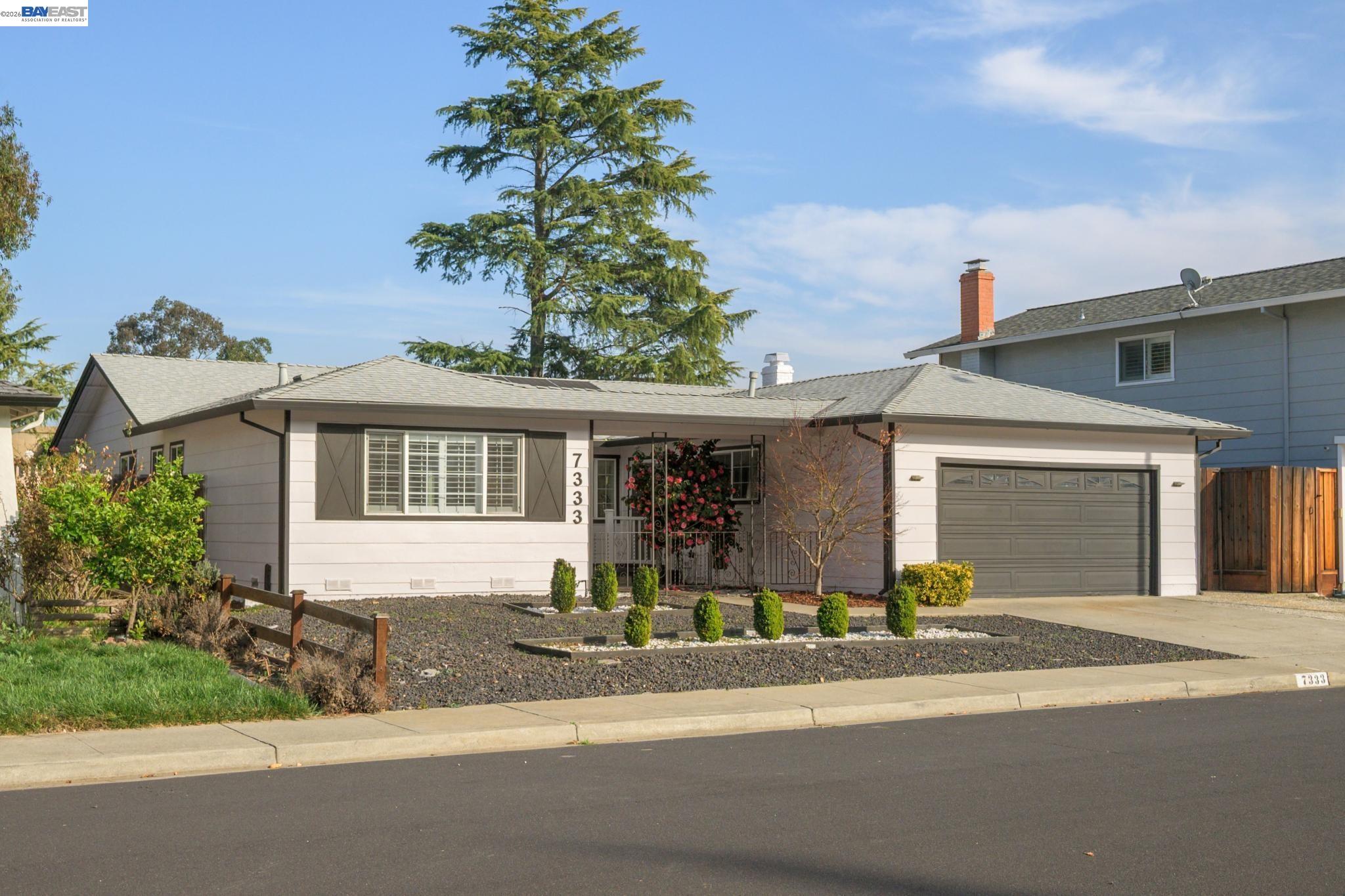 7333 Tulipwood Cir