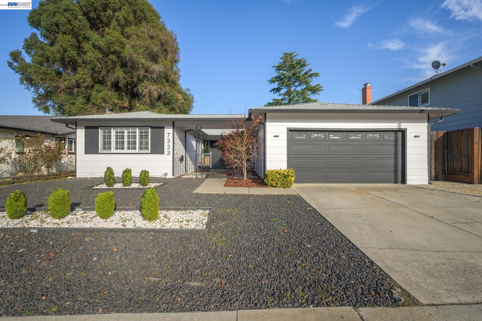 7333 Tulipwood Cir