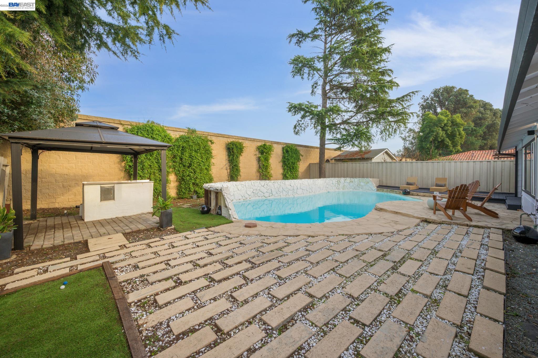 7333 Tulipwood Cir