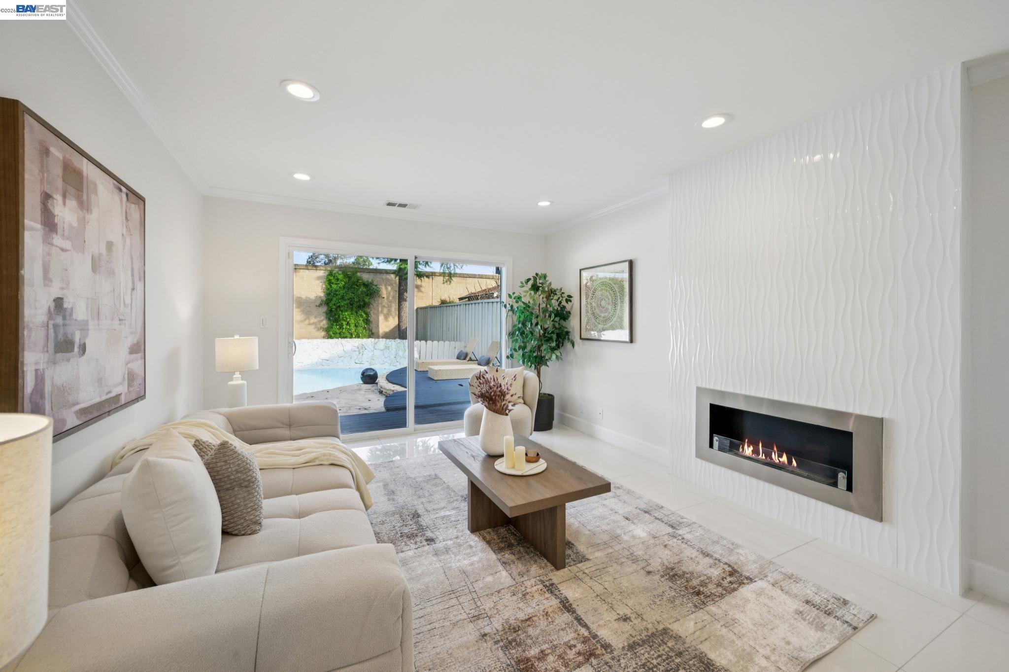 7333 Tulipwood Cir