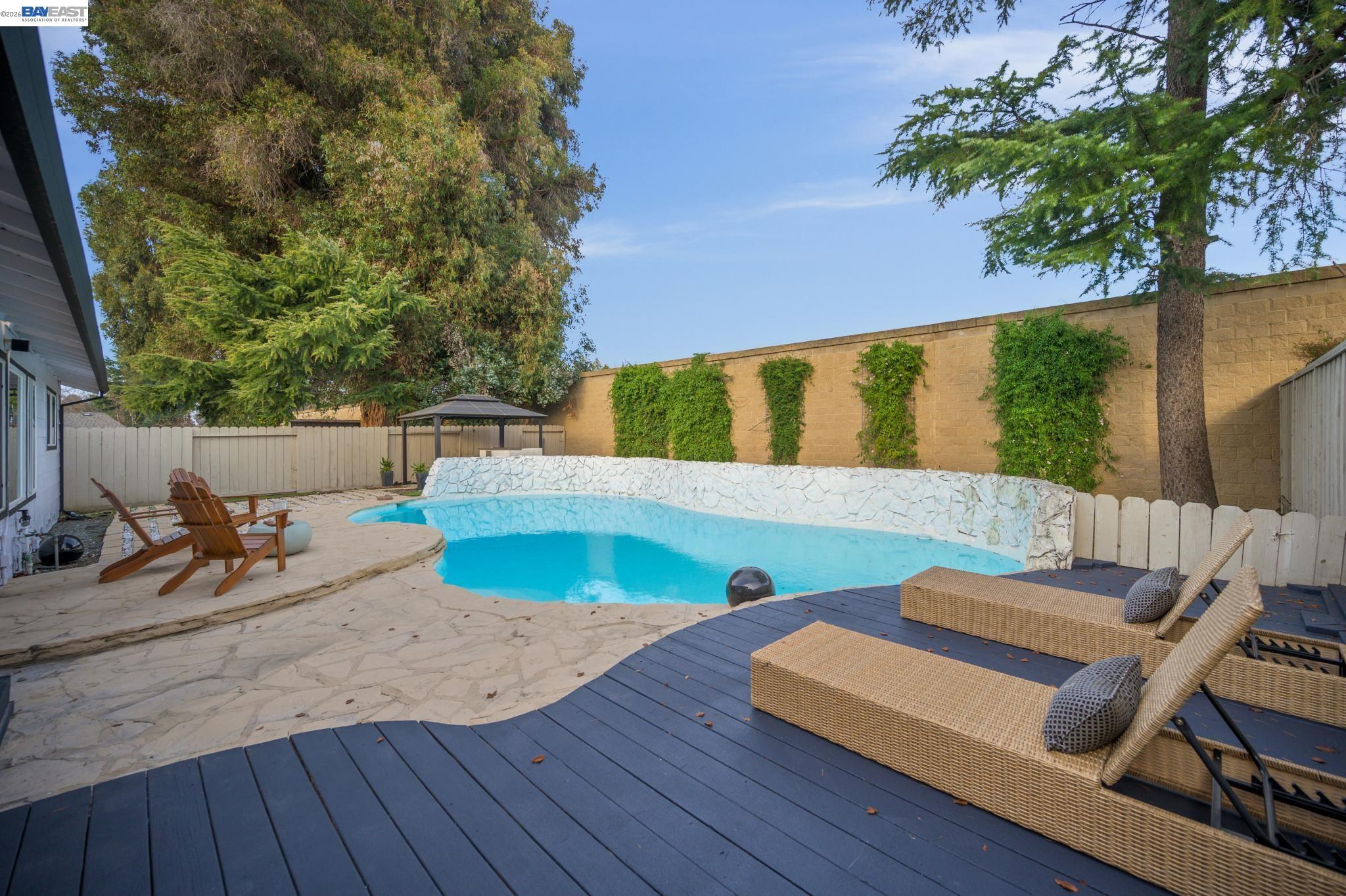 7333 Tulipwood Cir