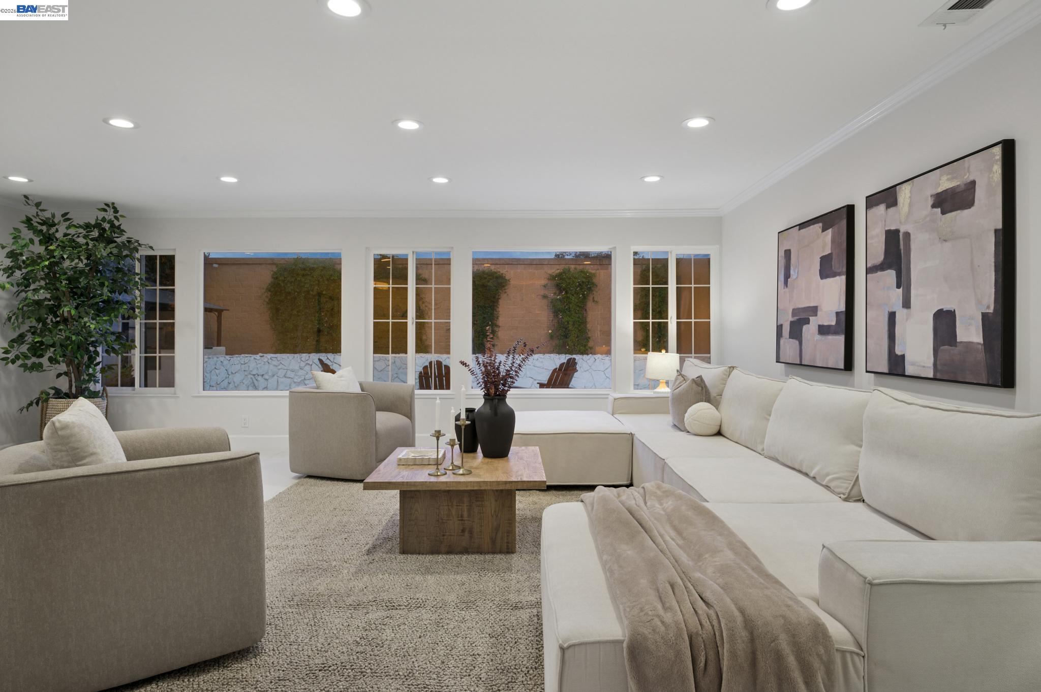 7333 Tulipwood Cir