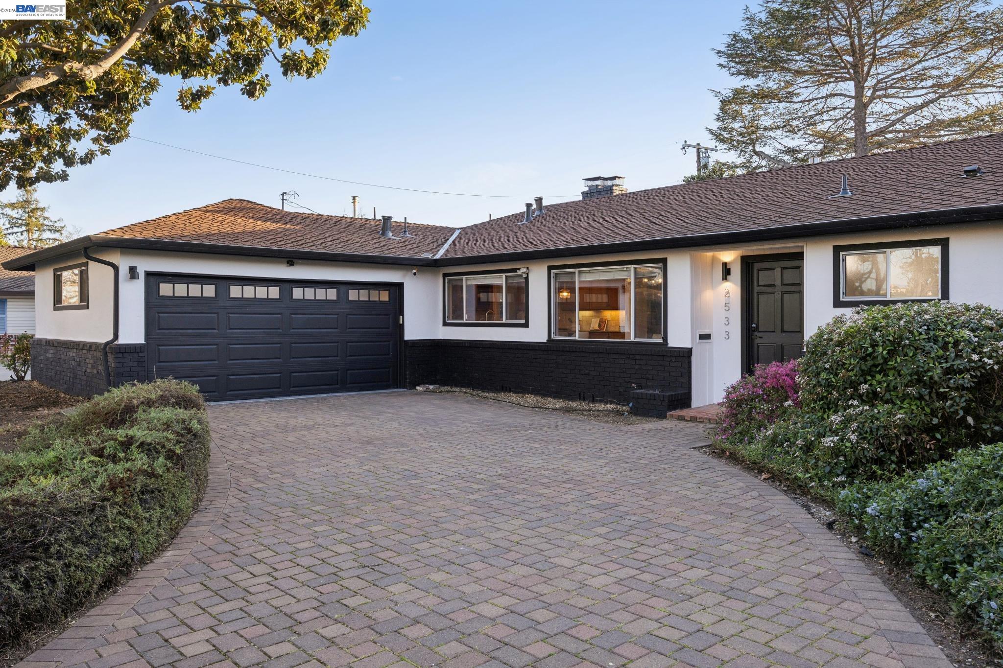 2533 Richland Ave