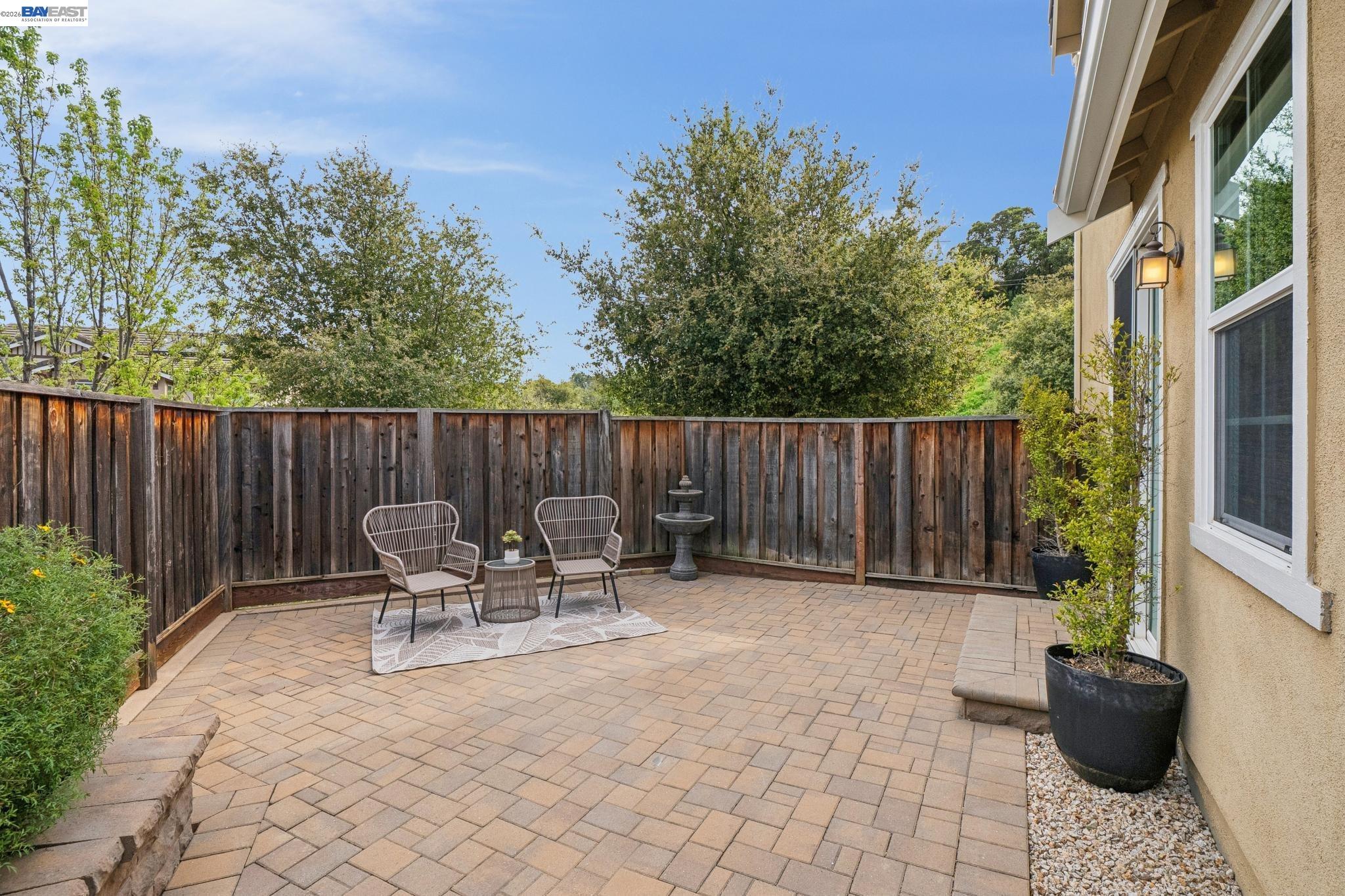 380 Elworthy Ranch Cir