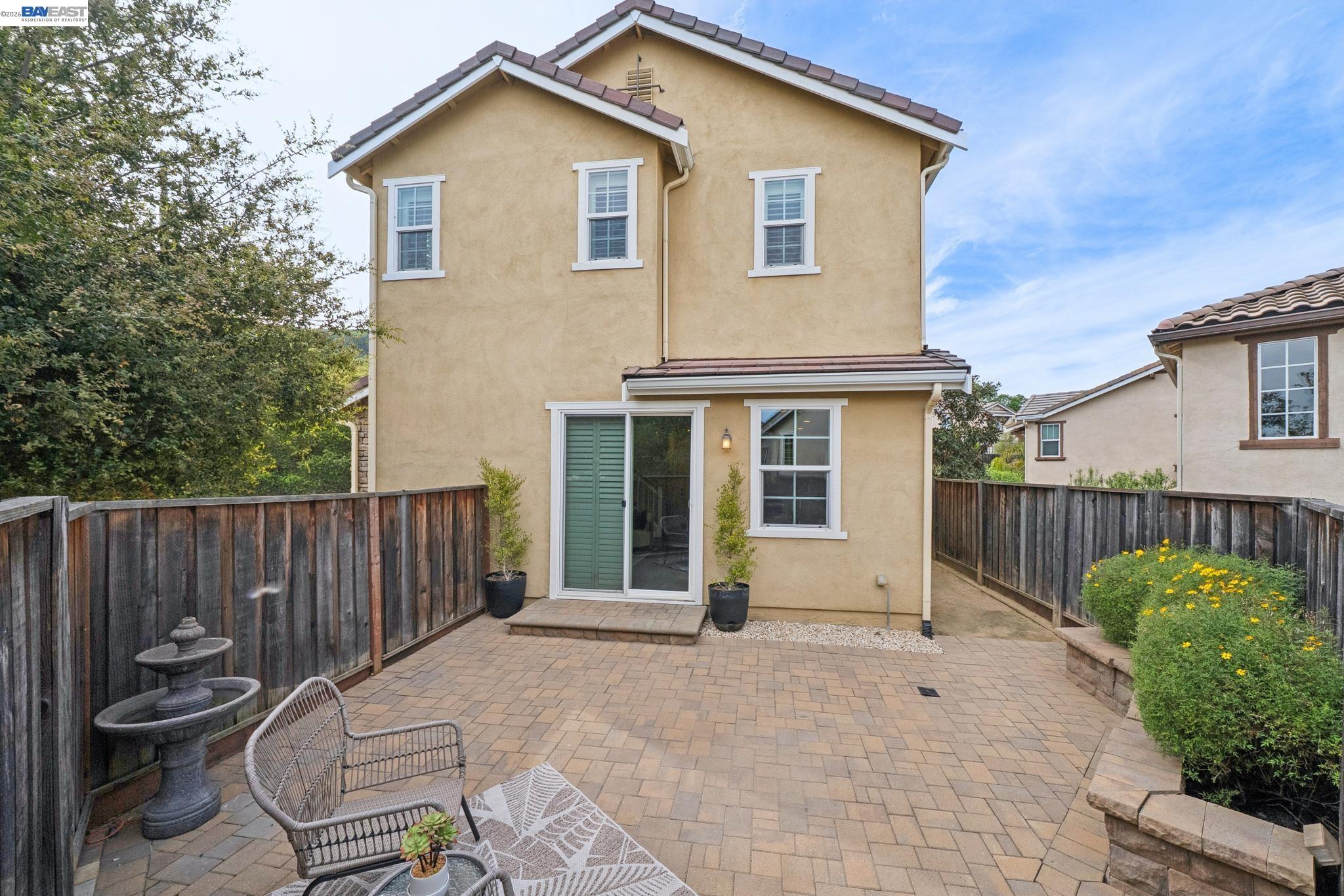 380 Elworthy Ranch Cir