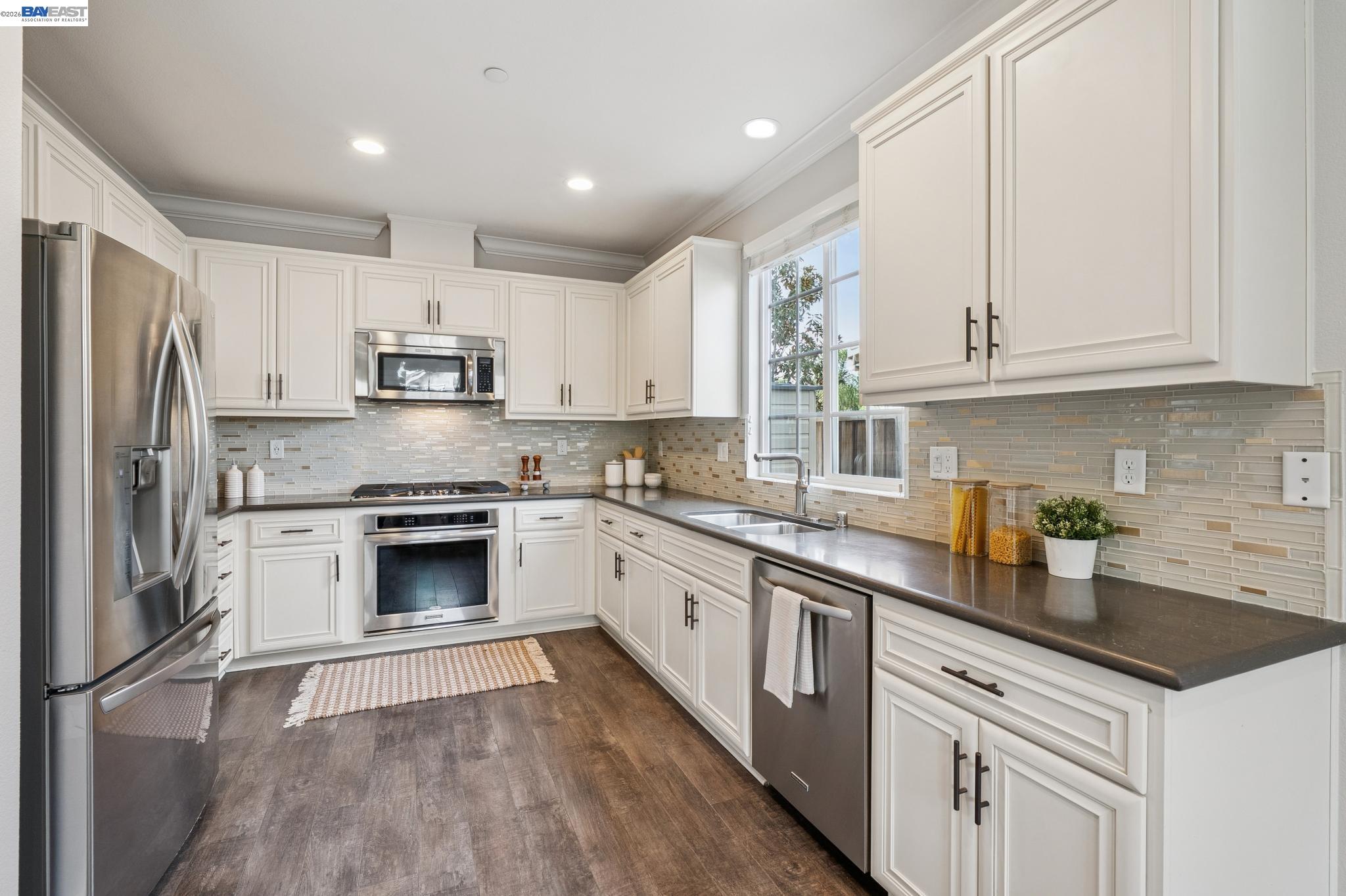 380 Elworthy Ranch Cir