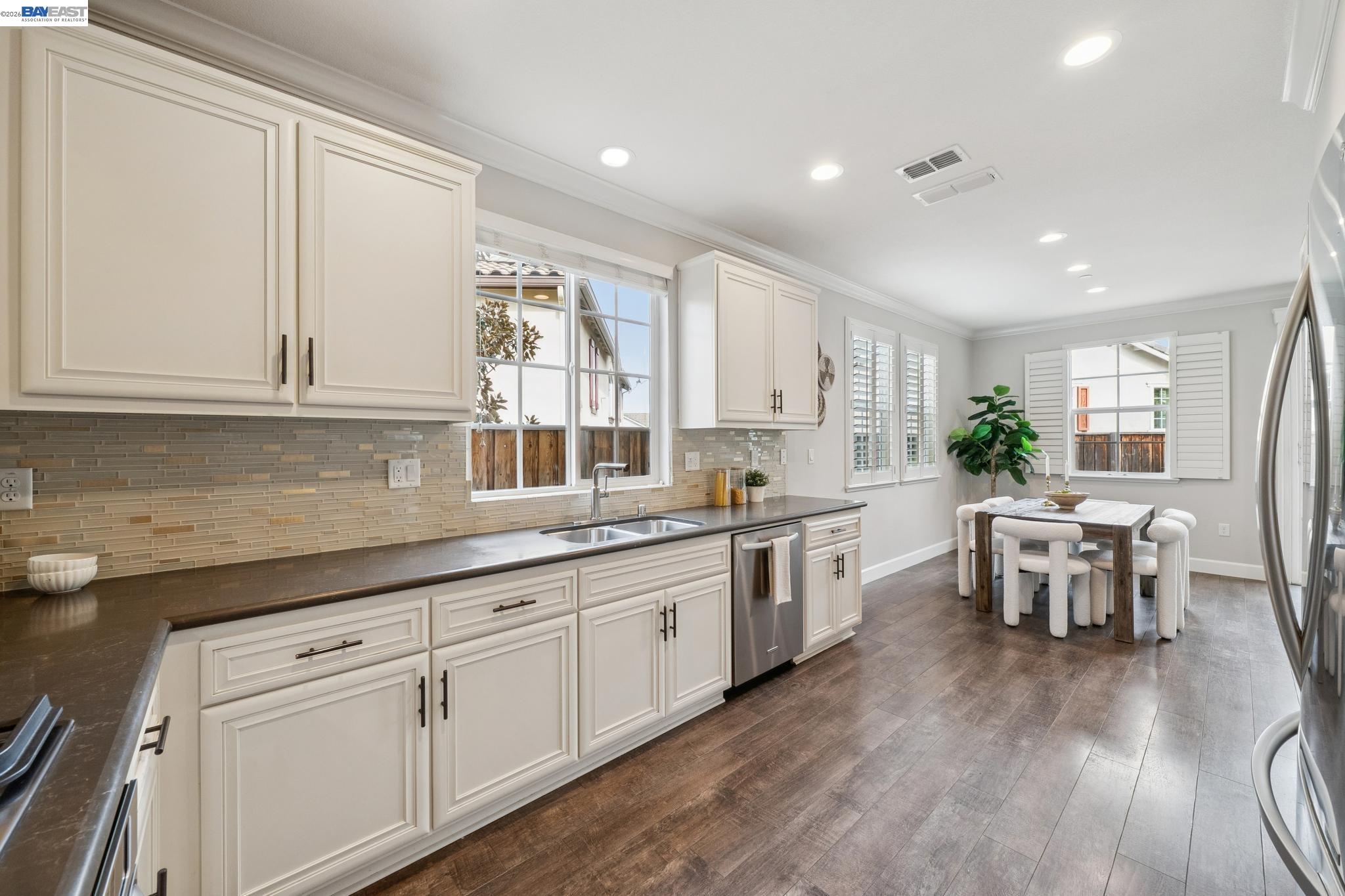 380 Elworthy Ranch Cir