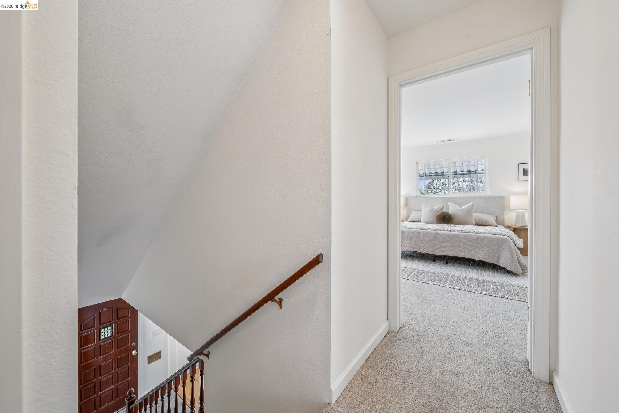482 Lewis Ave