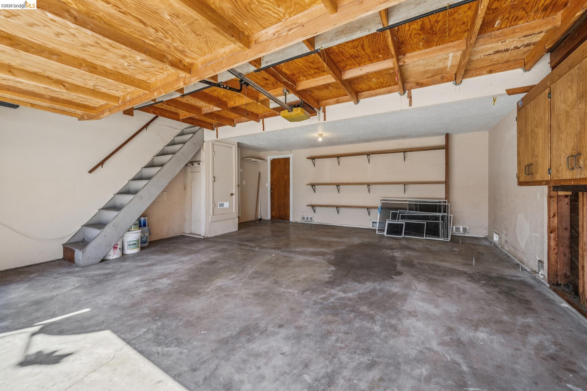 482 Lewis Ave
