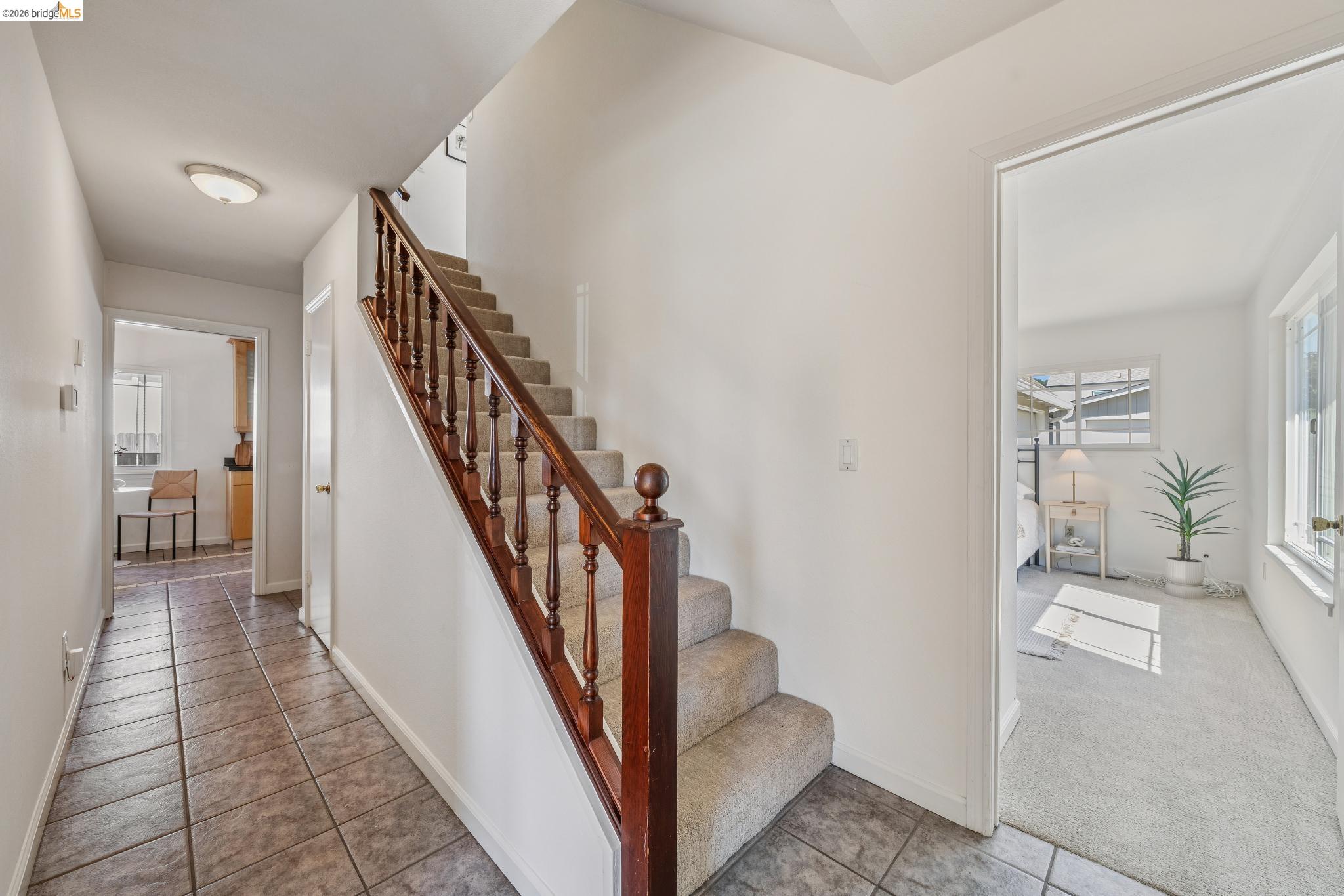 482 Lewis Ave