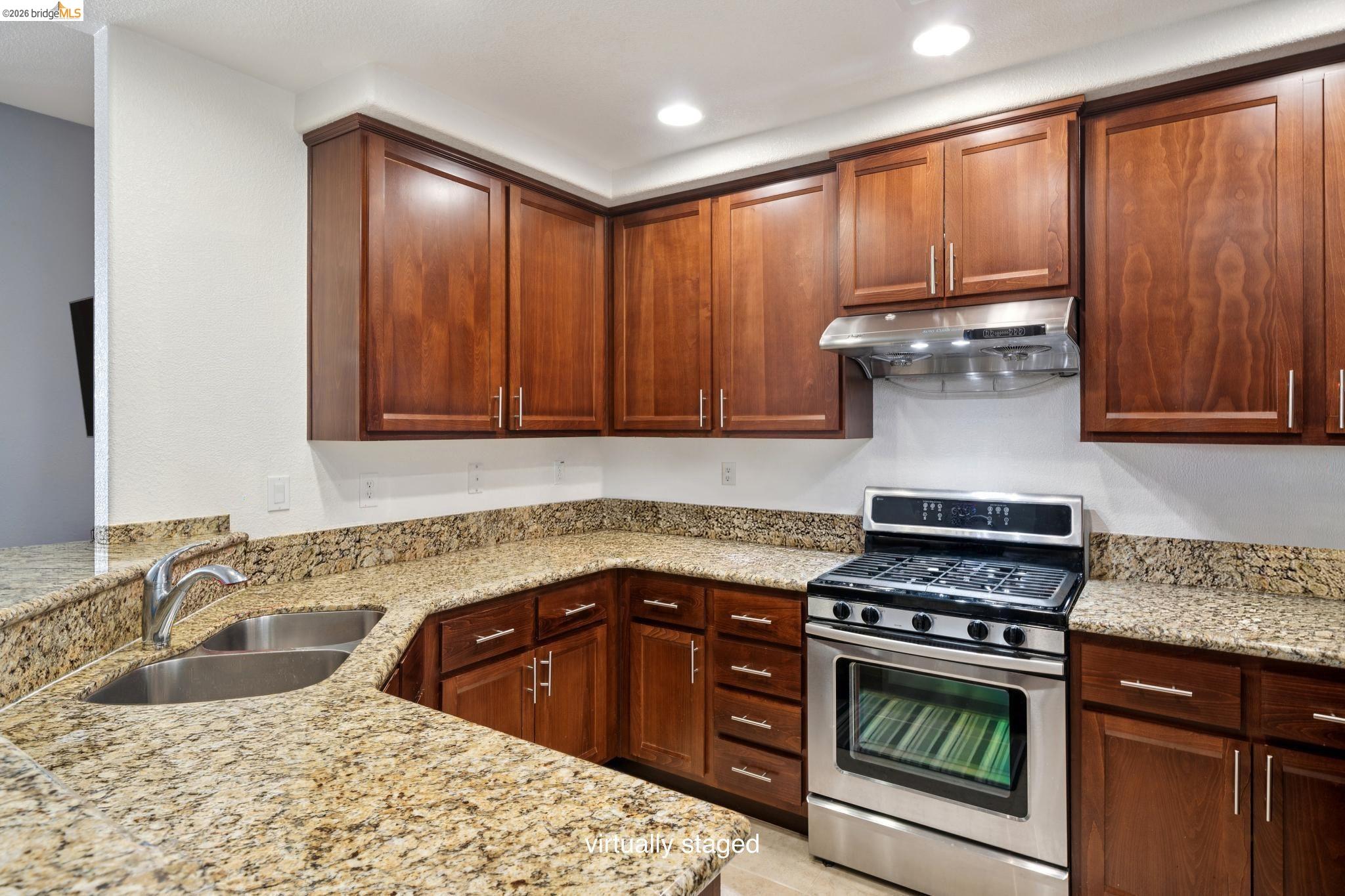 6280 Rocky Point Ct