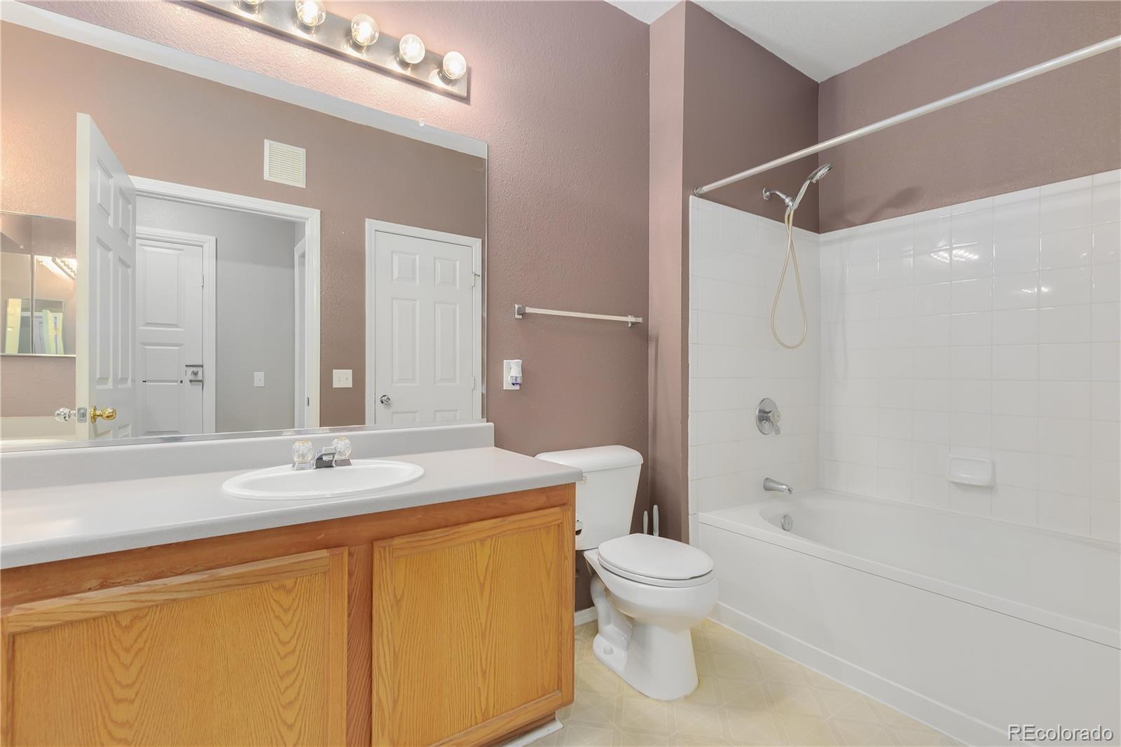 18930 E Warren Circle Unit: D108